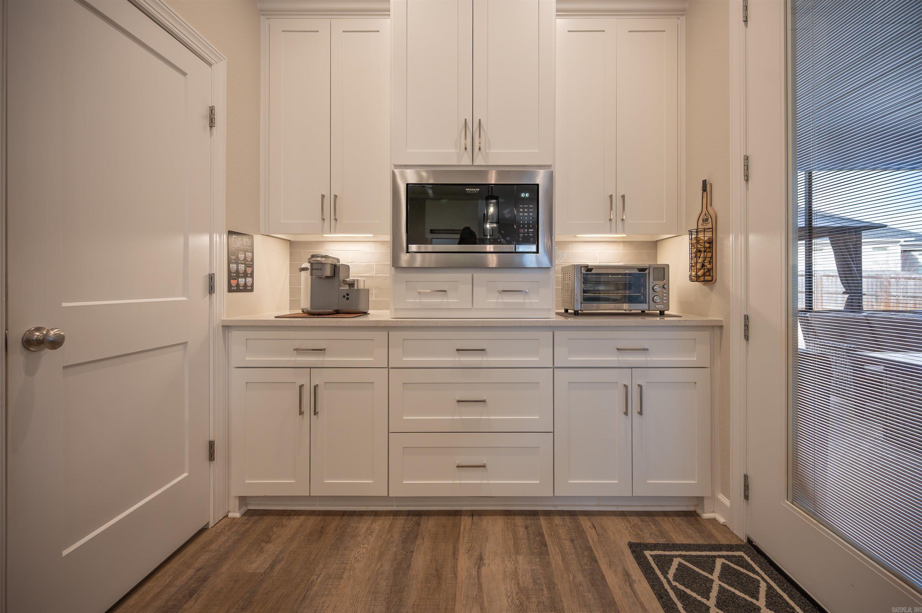 MILLERS GLENN - Residential