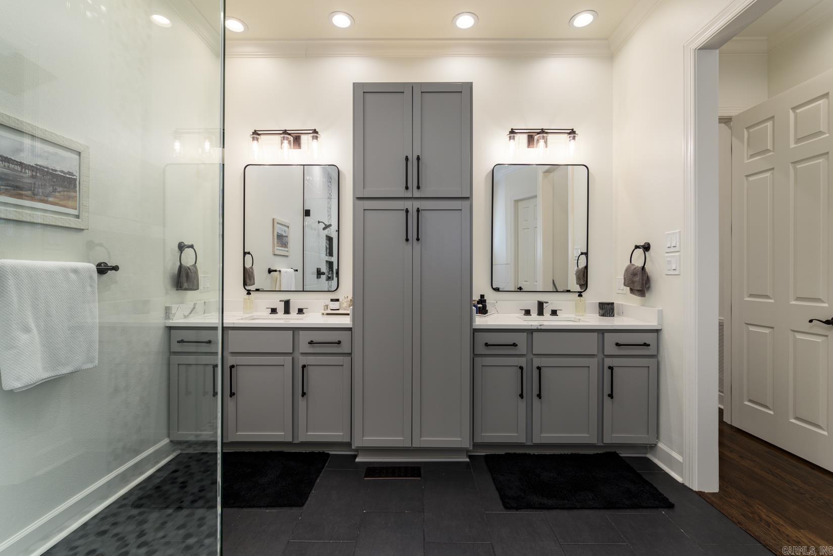 CHENAL VALLEY THE OAKS - Residential