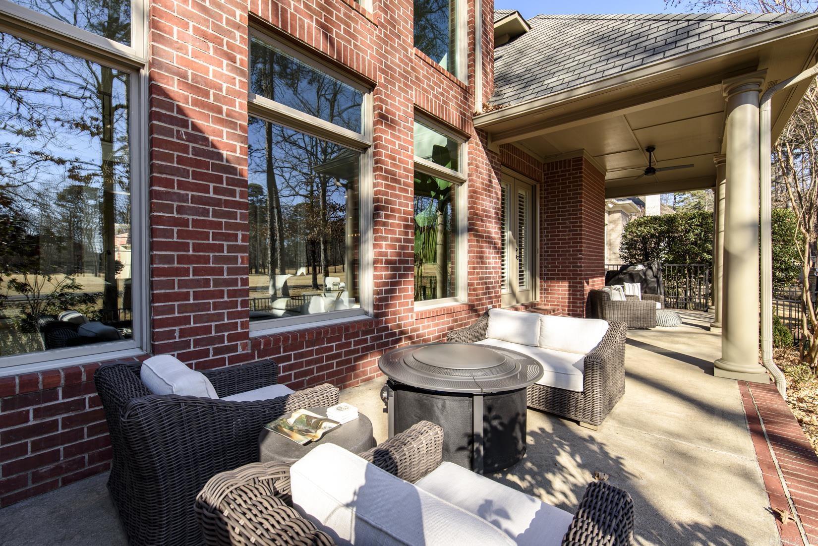 CHENAL VALLEY THE OAKS - Residential