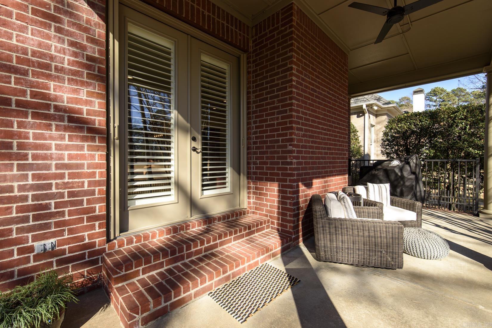 CHENAL VALLEY THE OAKS - Residential