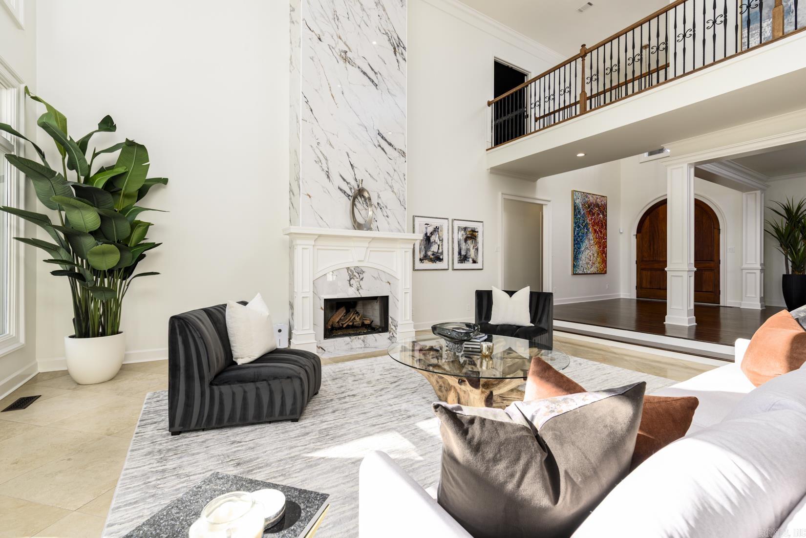 CHENAL VALLEY THE OAKS - Residential