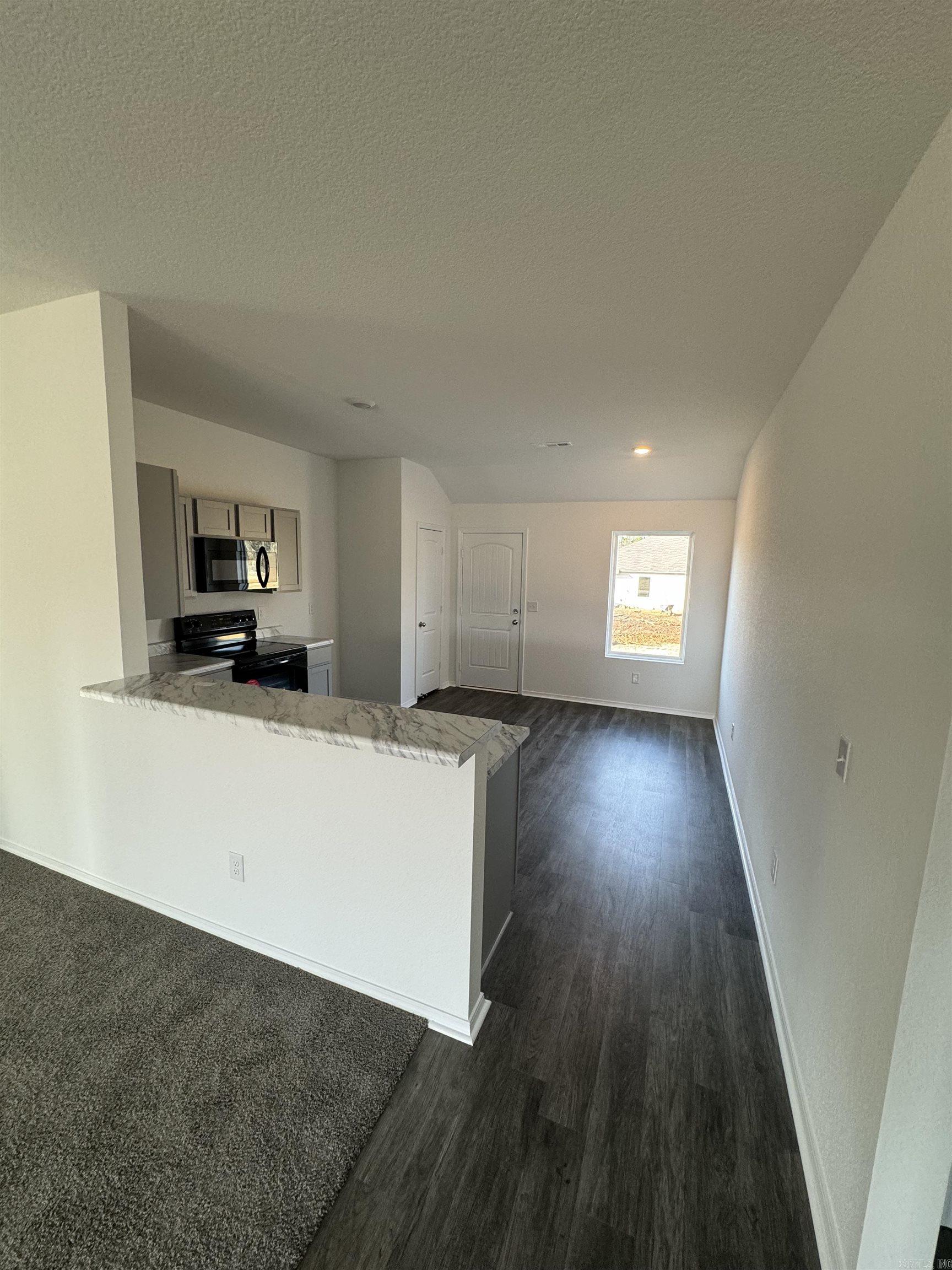 STAGECOACH MEADOWS - Residential