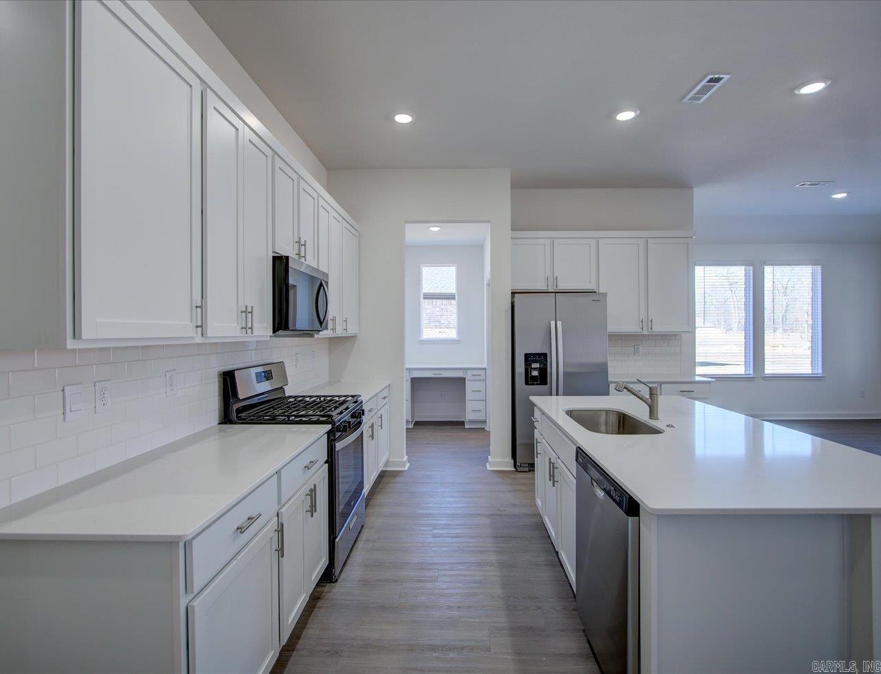 THE RESERVE AT COUNTRY CLUB PHAS - Residential