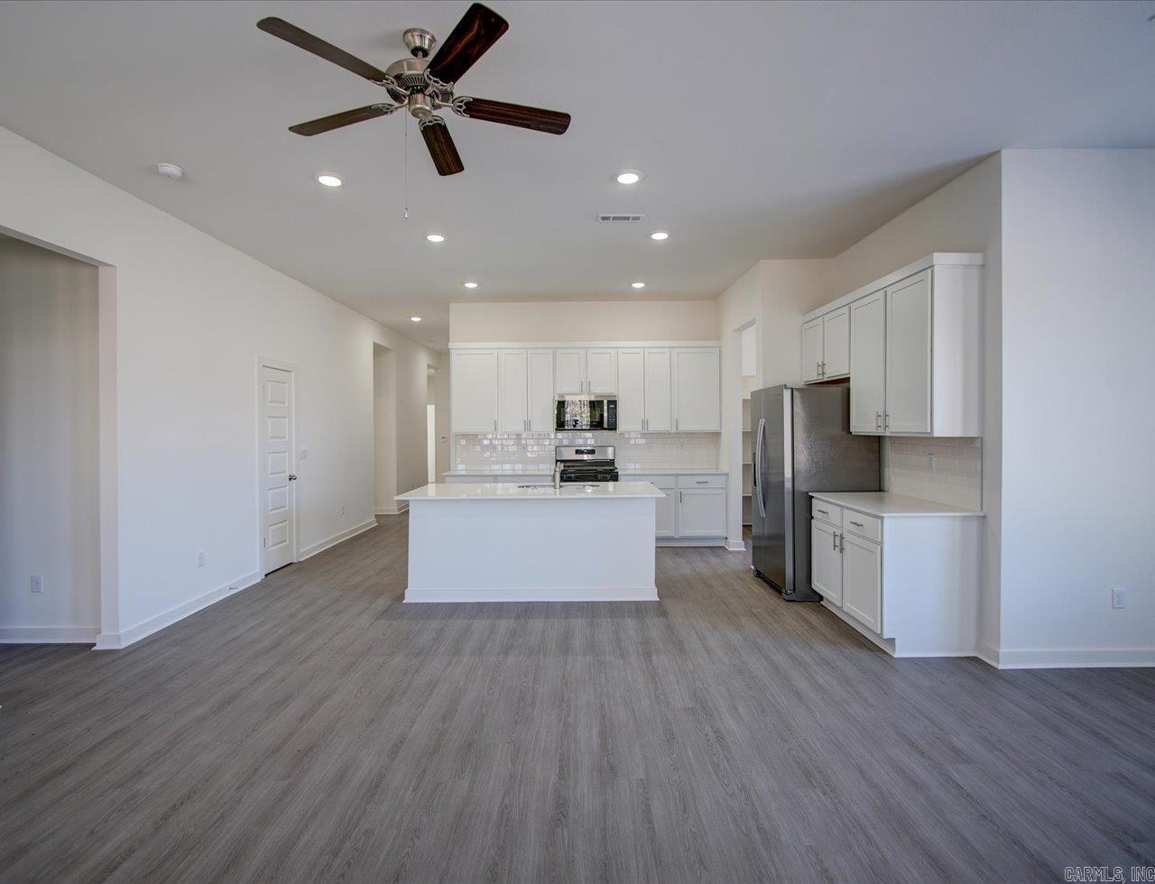 THE RESERVE AT COUNTRY CLUB PHAS - Residential