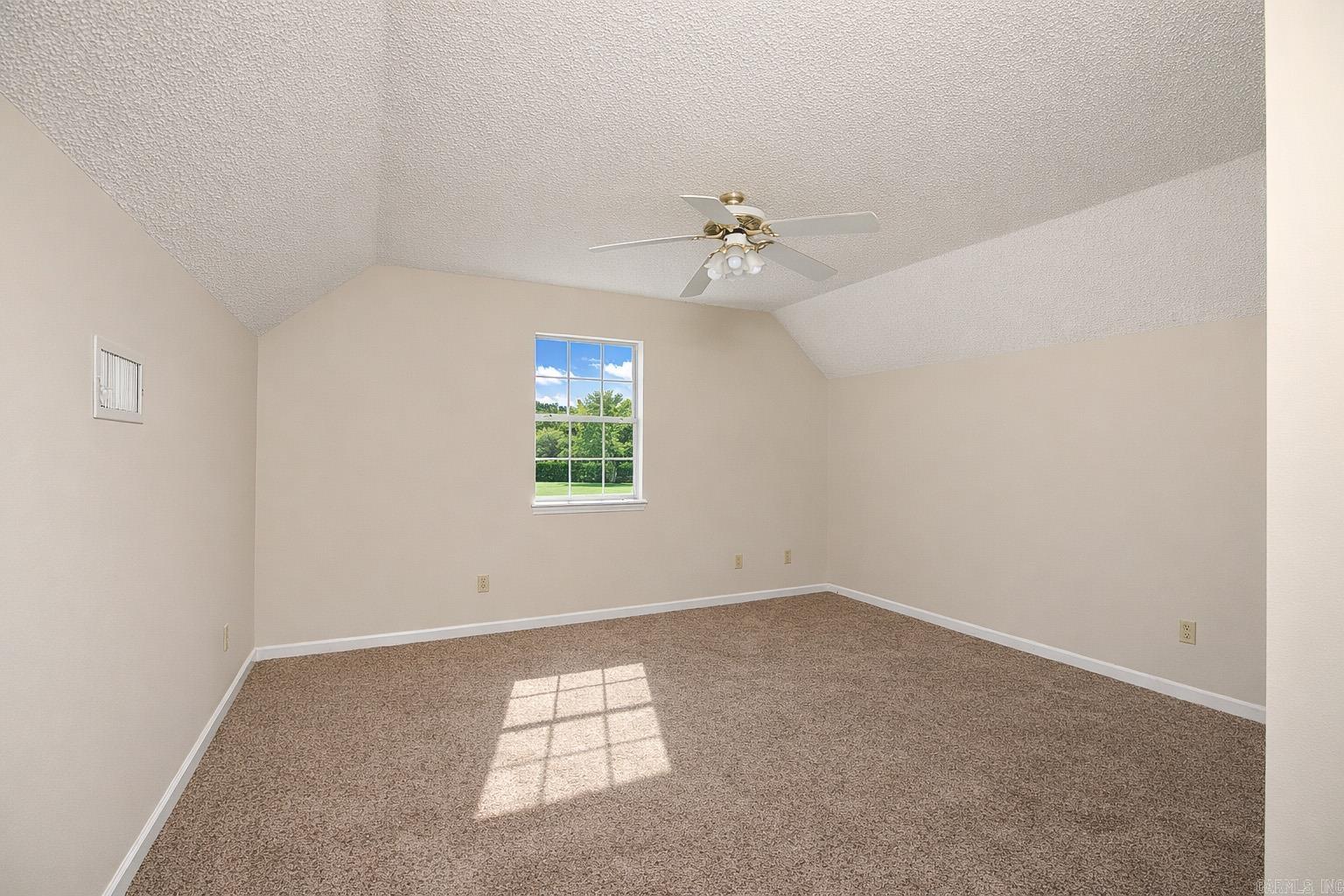 Regal Oaks Phase I - Residential