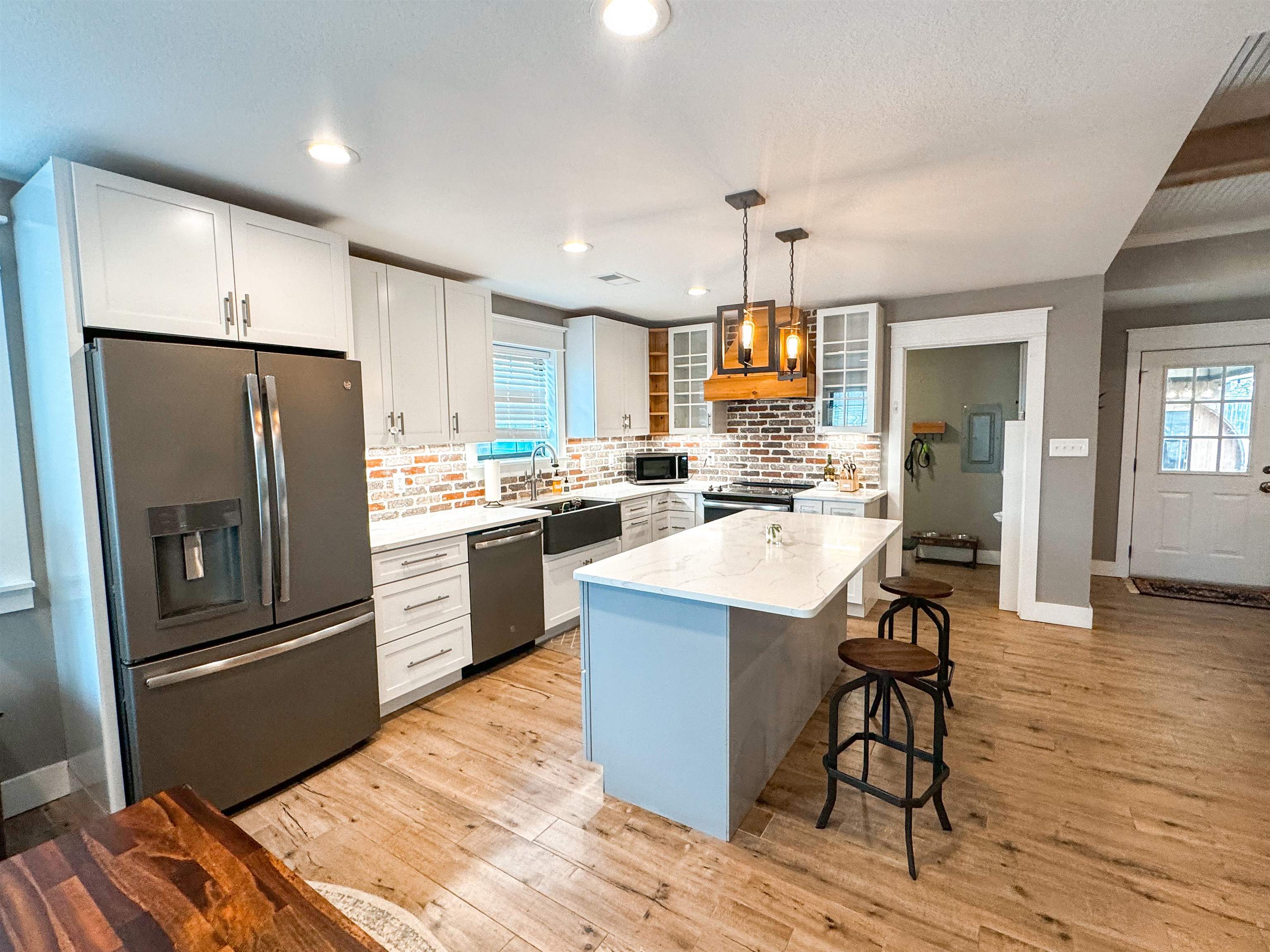 River Oaks Estates - Residential