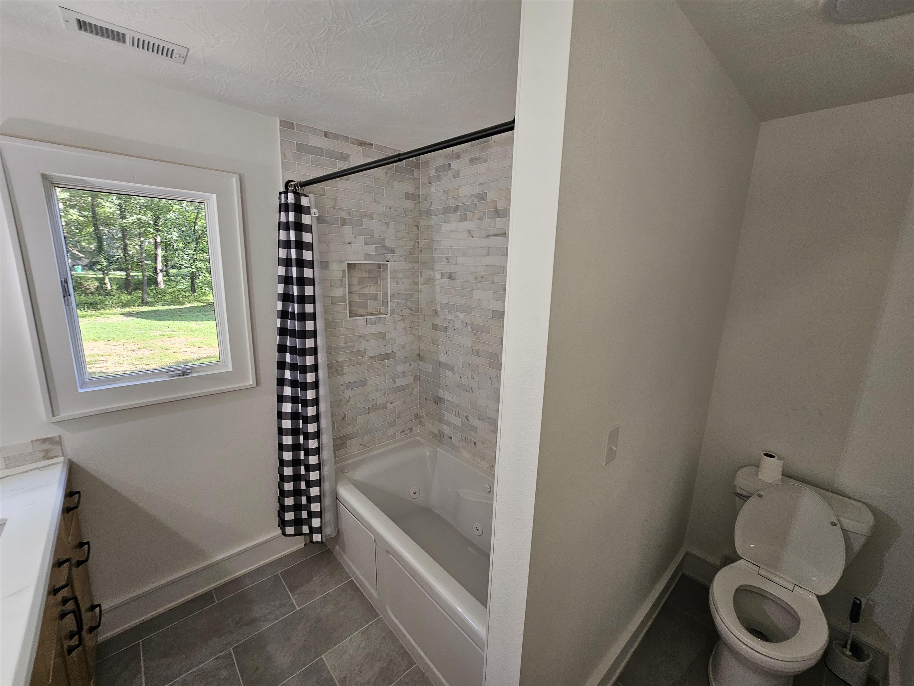 CROWN ADDITION - Residential