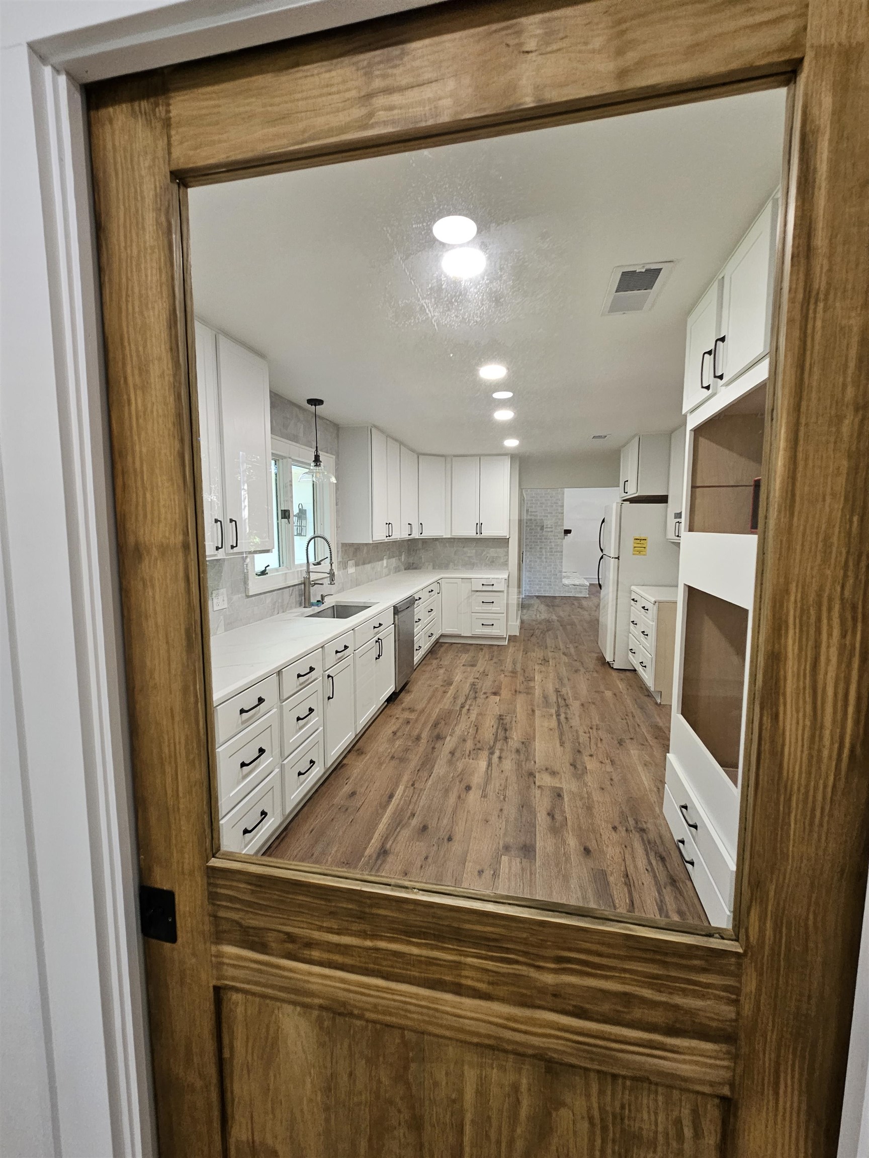 CROWN ADDITION - Residential