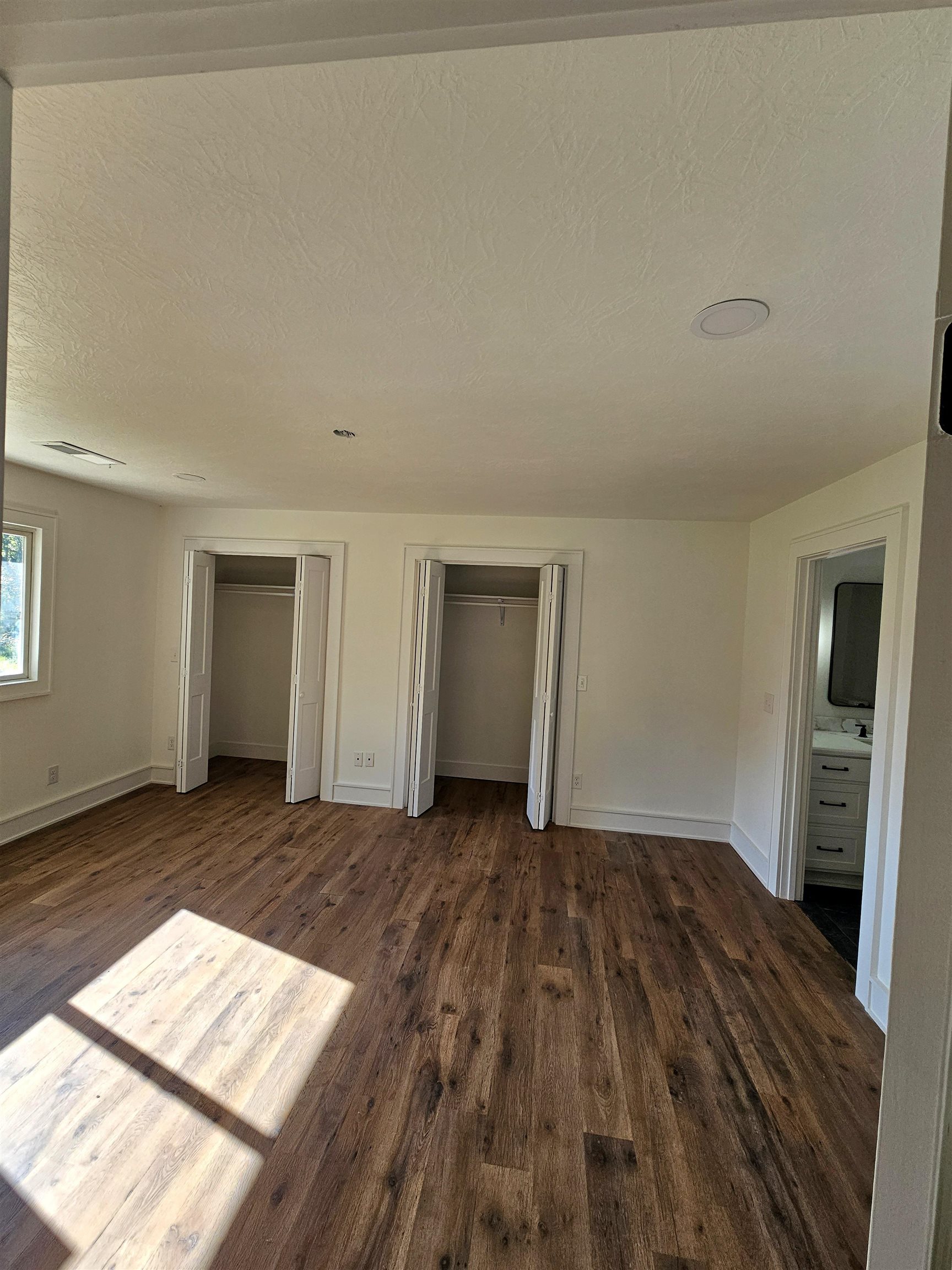 CROWN ADDITION - Residential