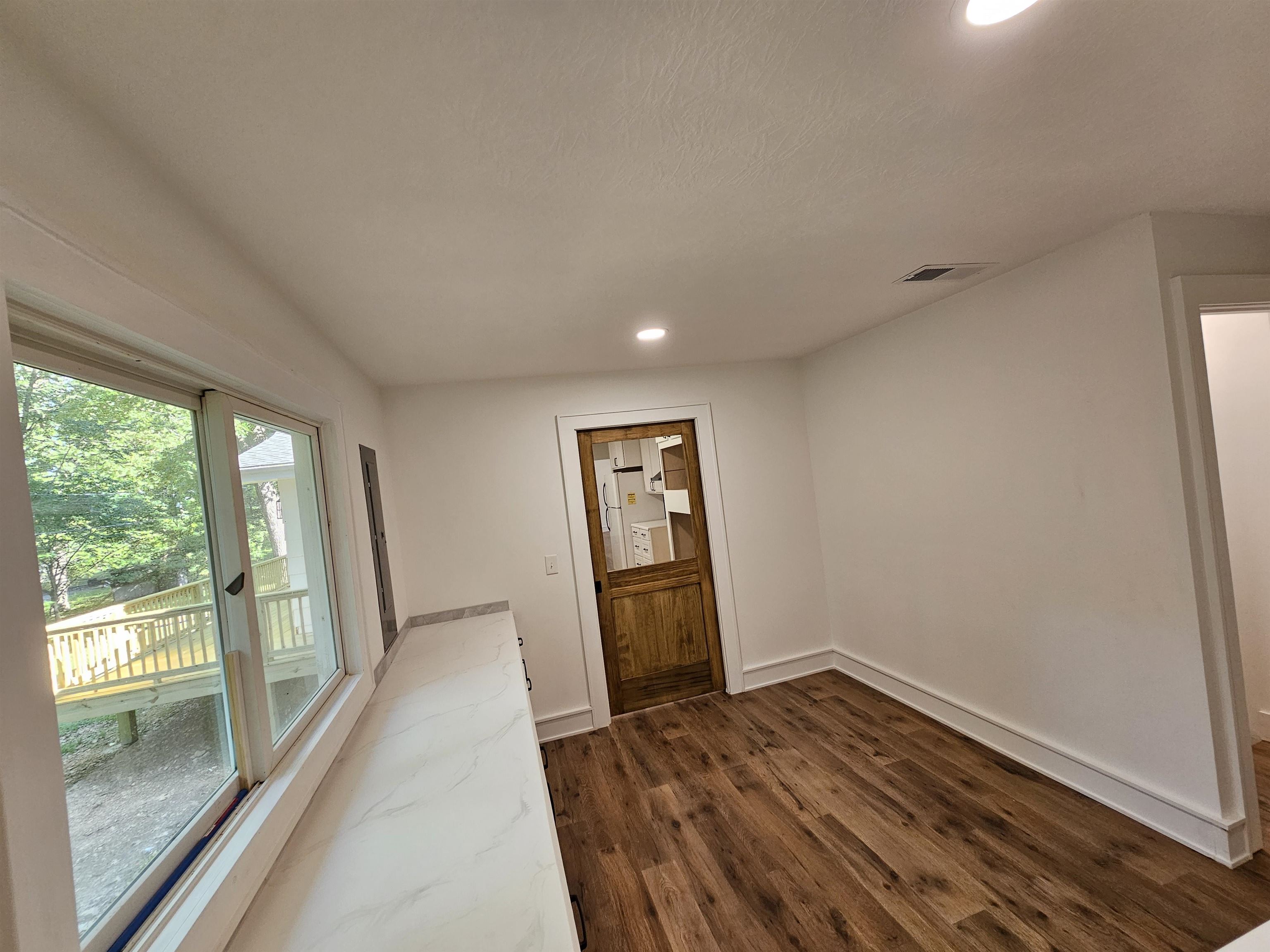 CROWN ADDITION - Residential