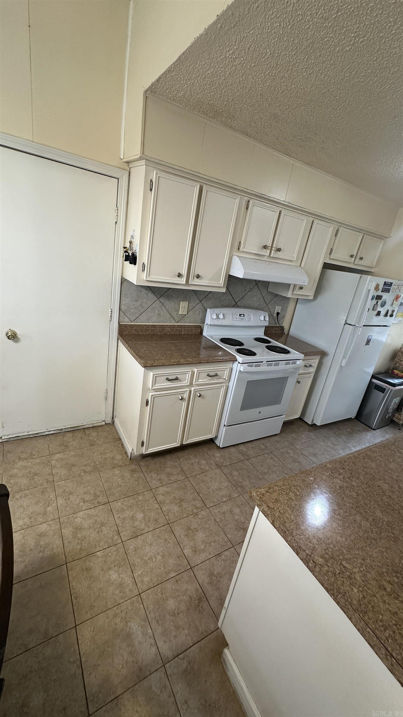 BROADMOOR NORTH - Residential