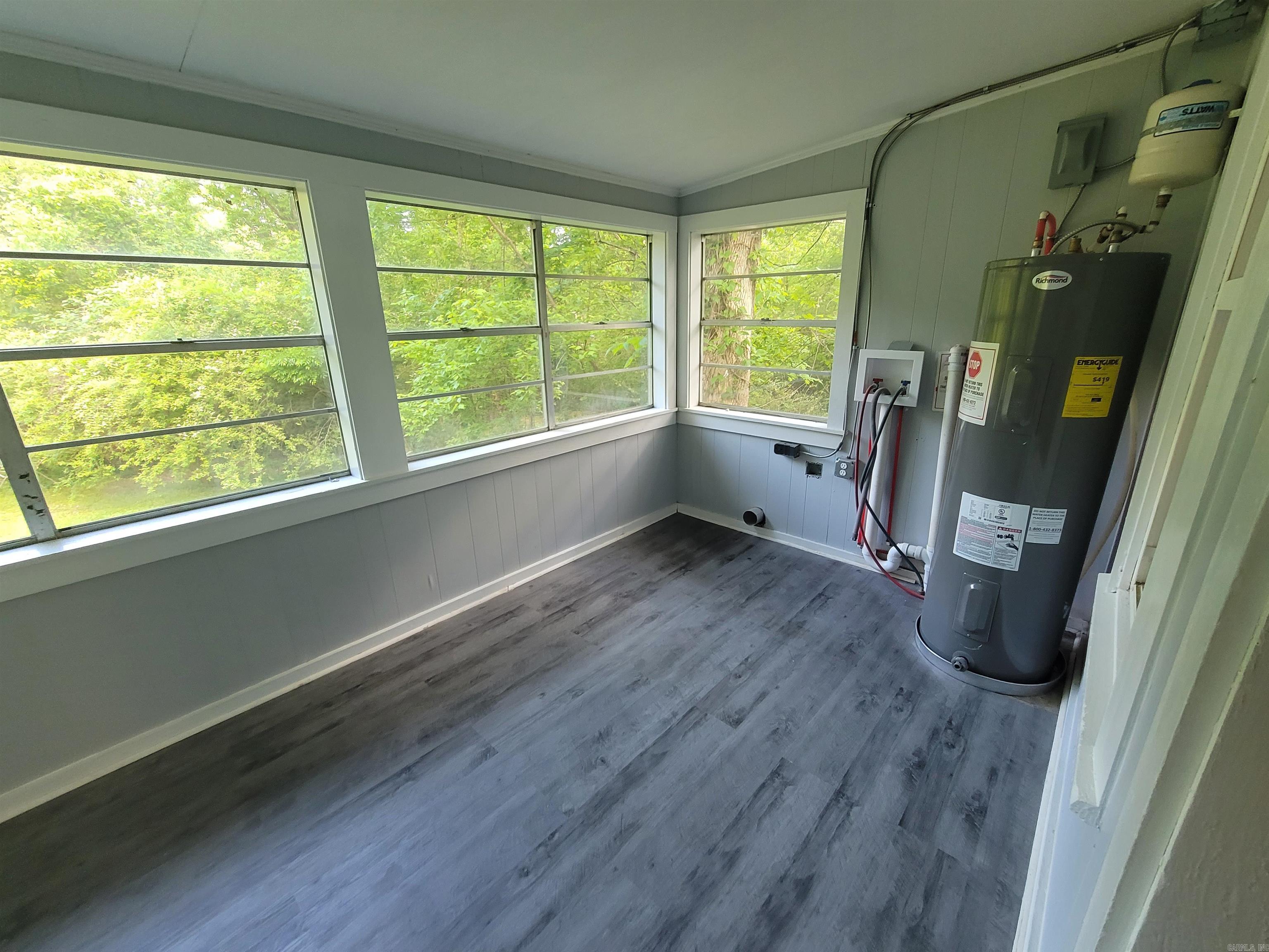 Moline - Residential Lease