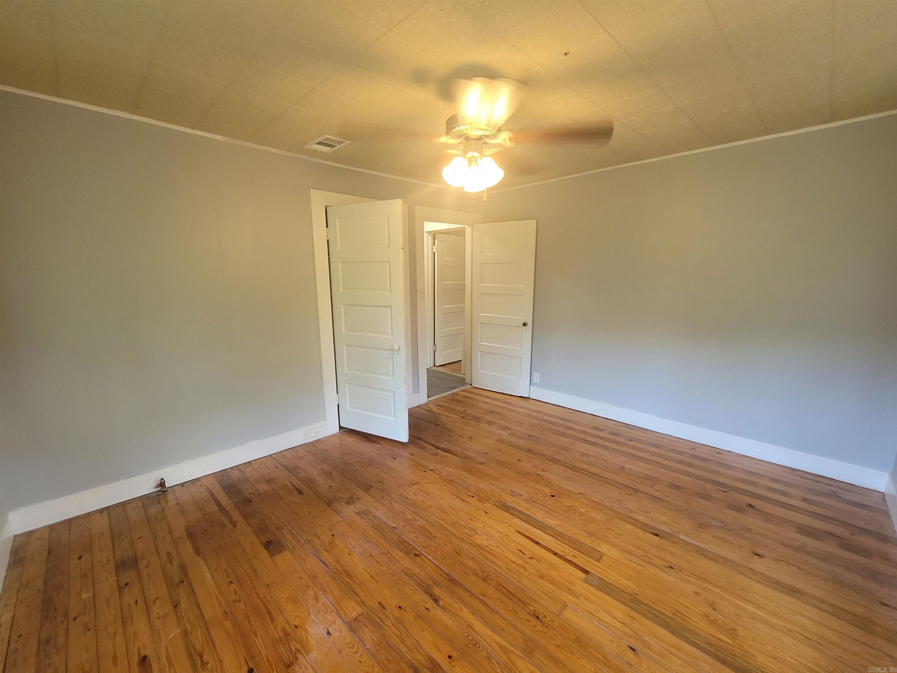 Moline - Residential Lease