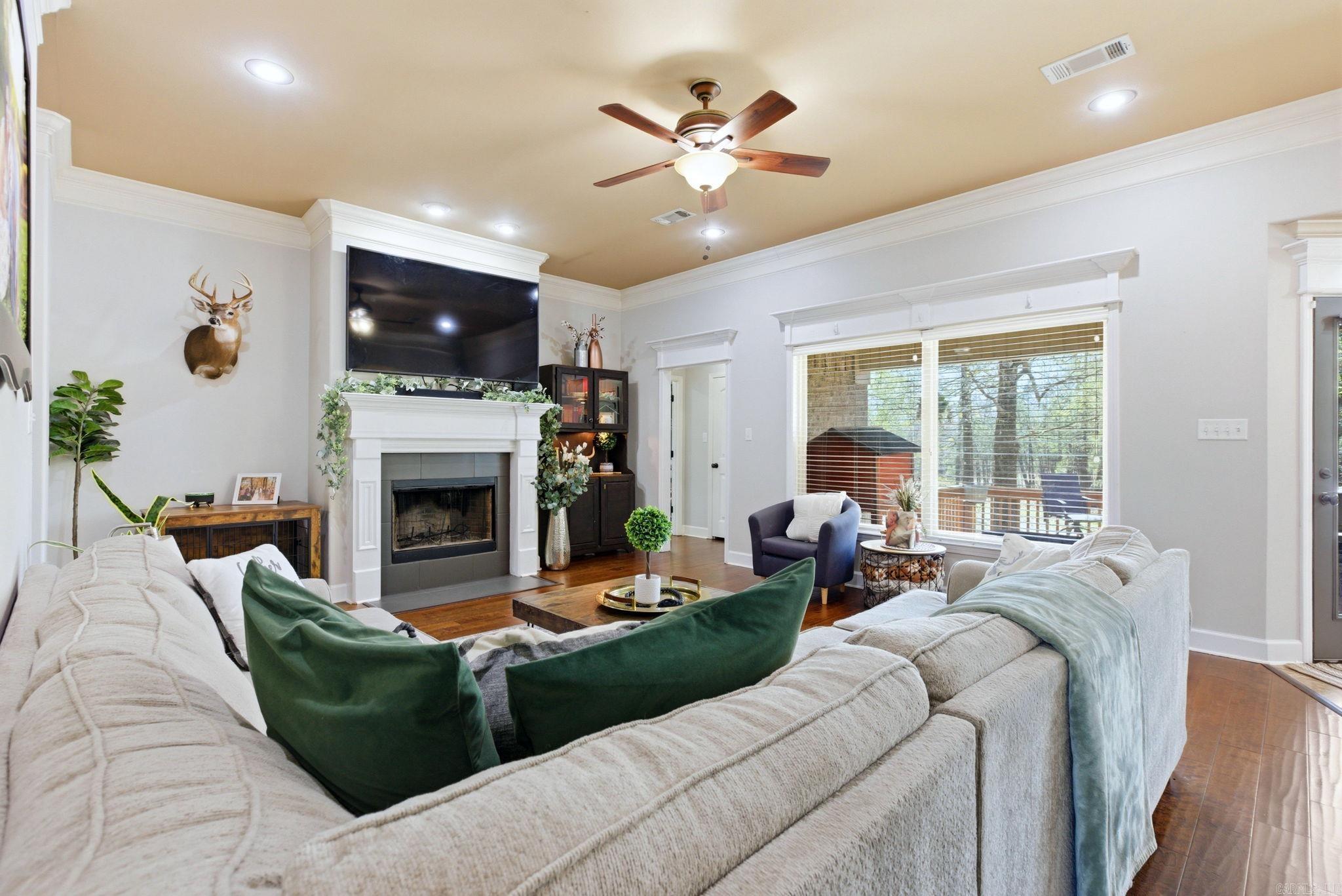 NORTHVIEW - Residential