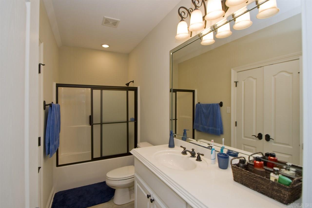 HURRICANE LAKE EST - Residential