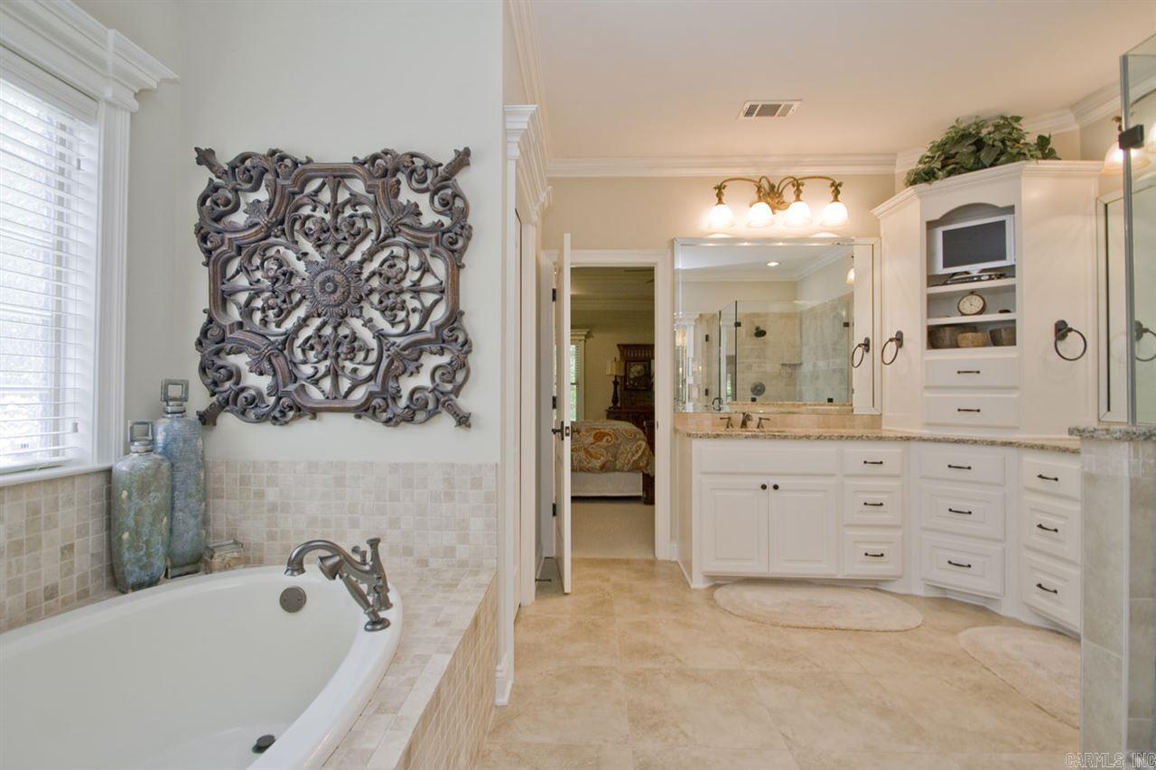 HURRICANE LAKE EST - Residential