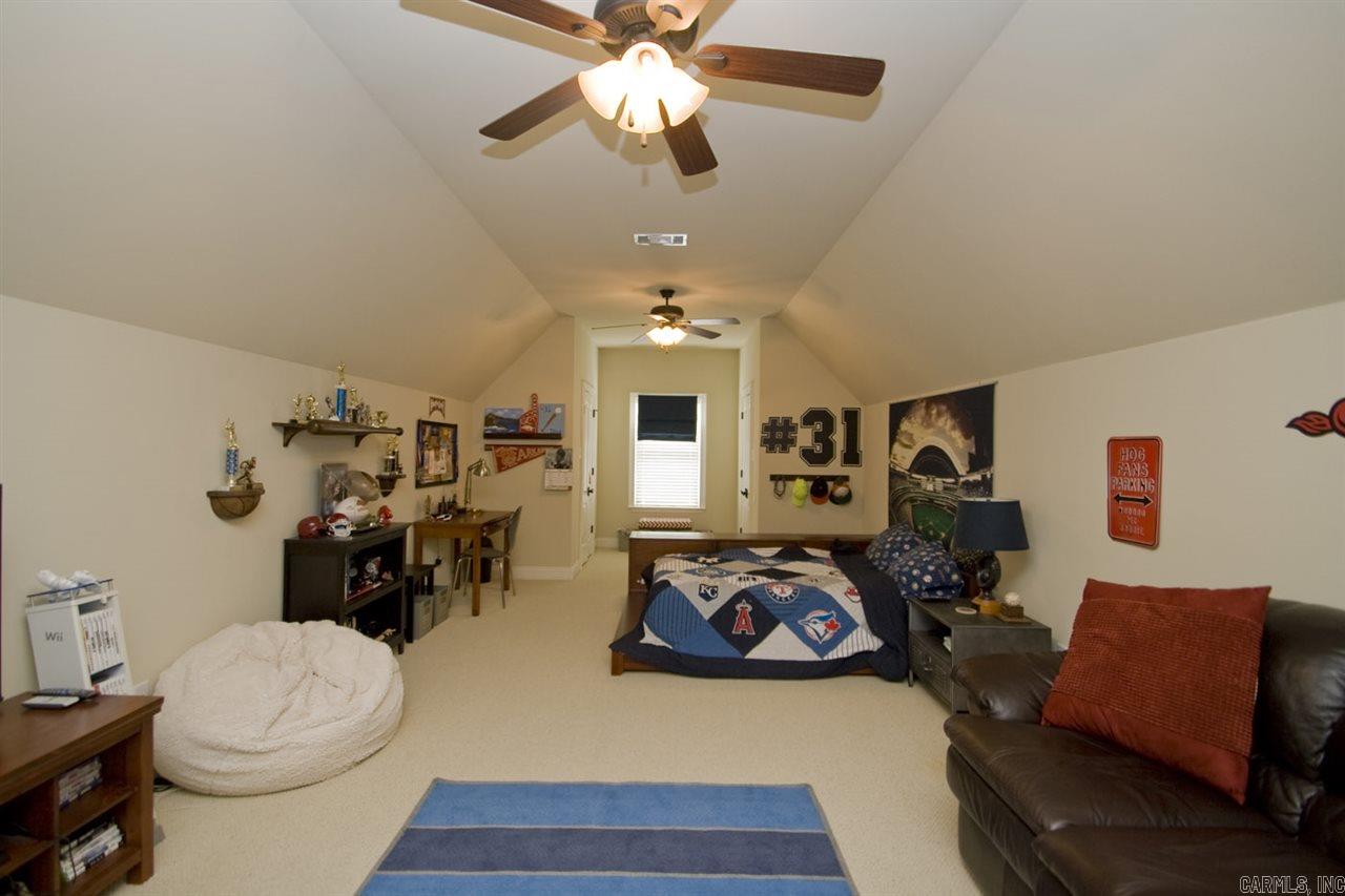 HURRICANE LAKE EST - Residential