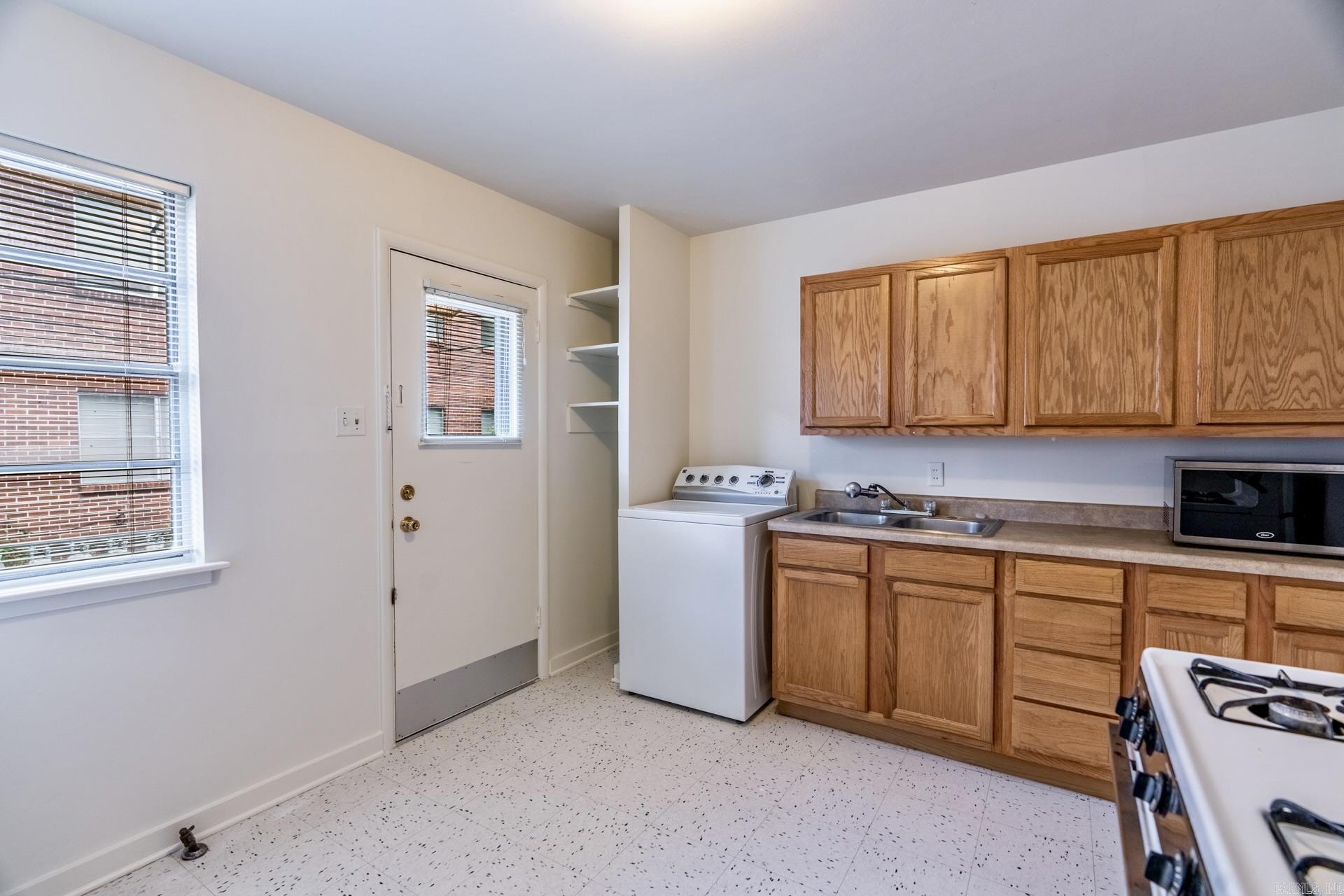 Pleasant Hill - Residential Income