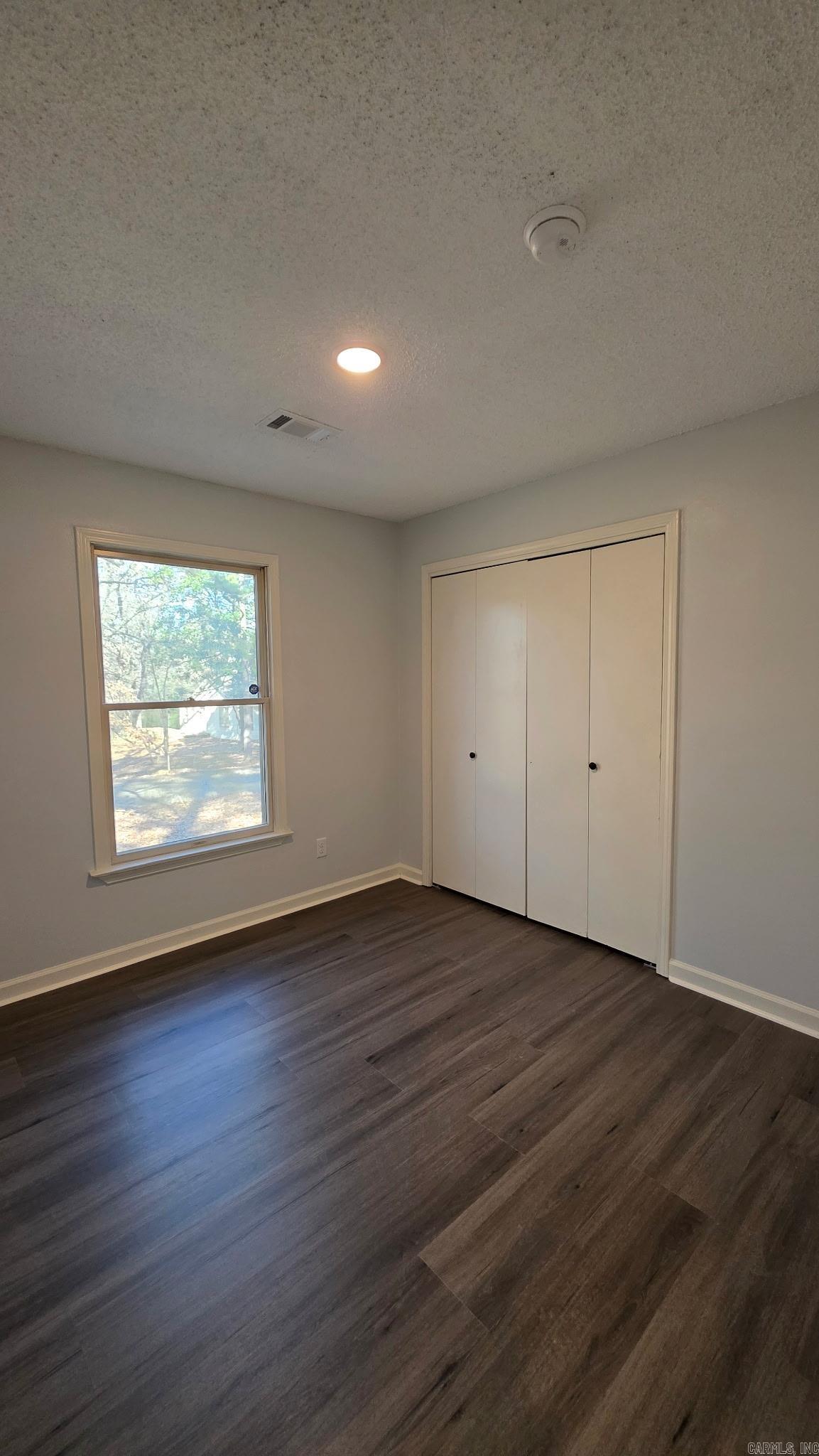 Covenant Cove - Residential Lease