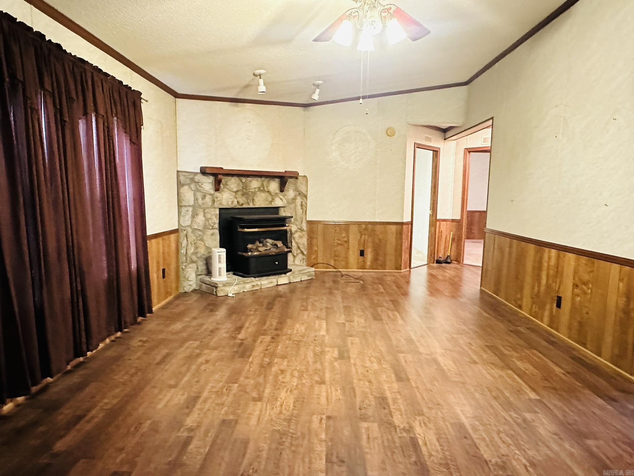 E & S - Residential