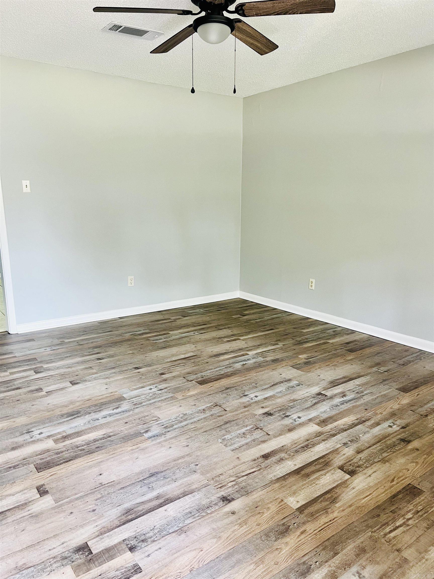 Hickman & Mcconnell - Residential