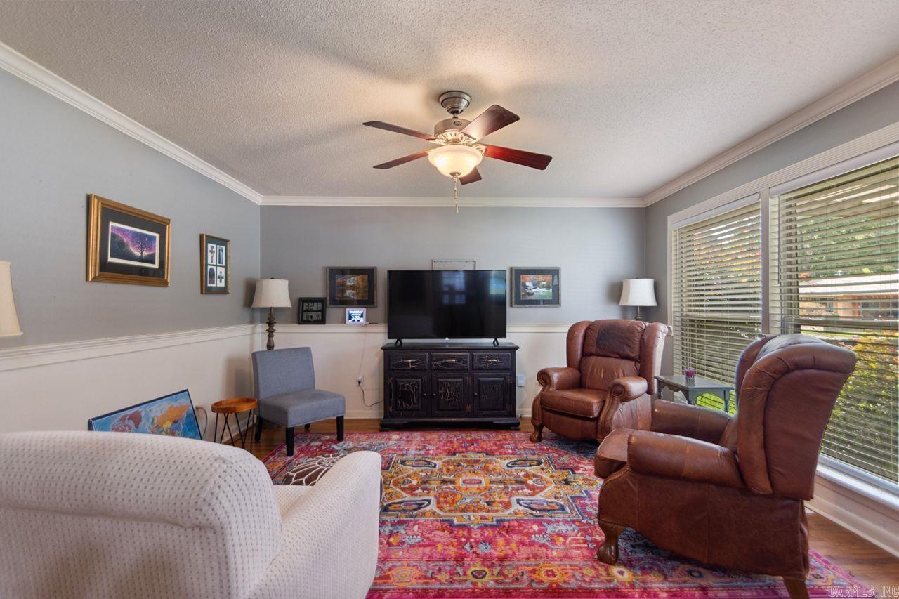 TROUTT - Residential