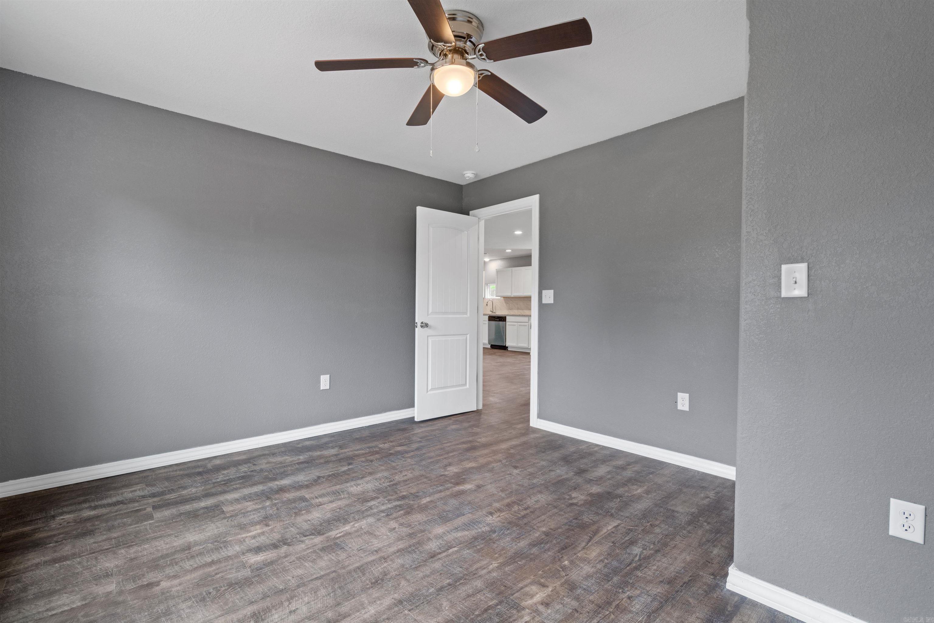 Hayes 2nd - Residential