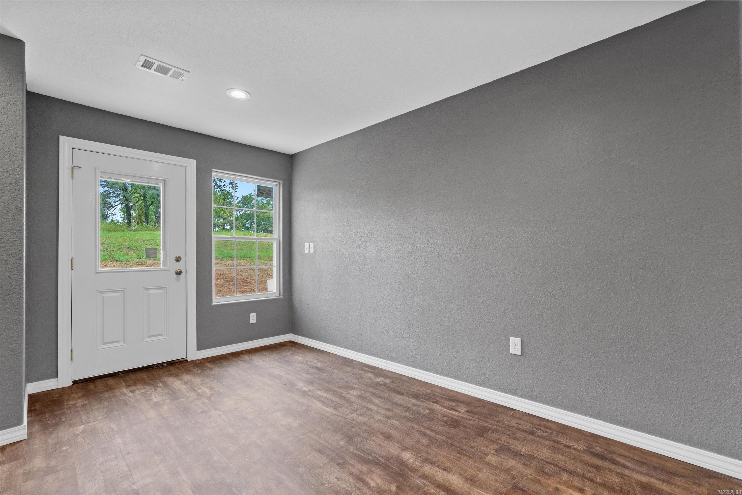 Hayes 2nd - Residential