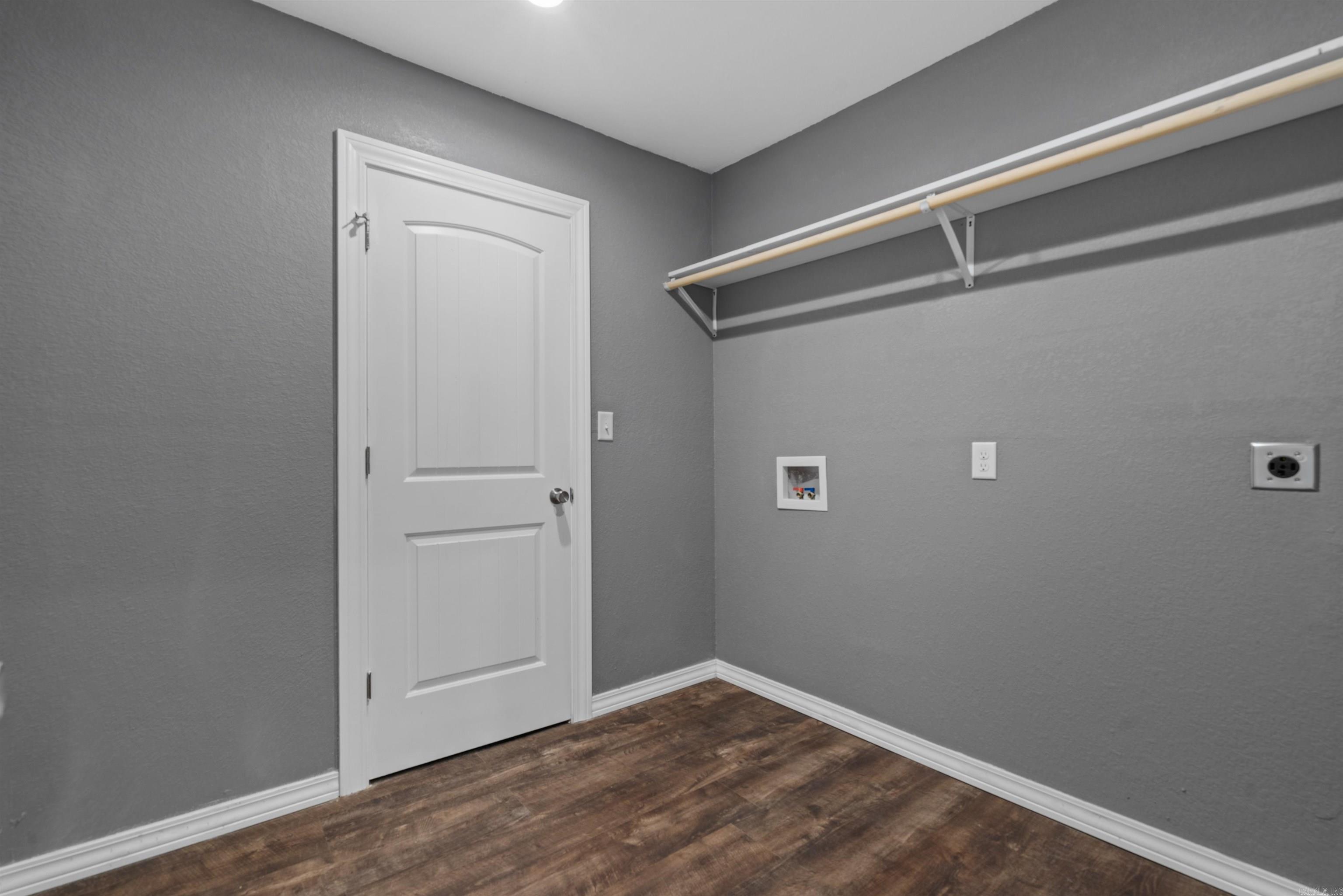 Hayes 2nd - Residential