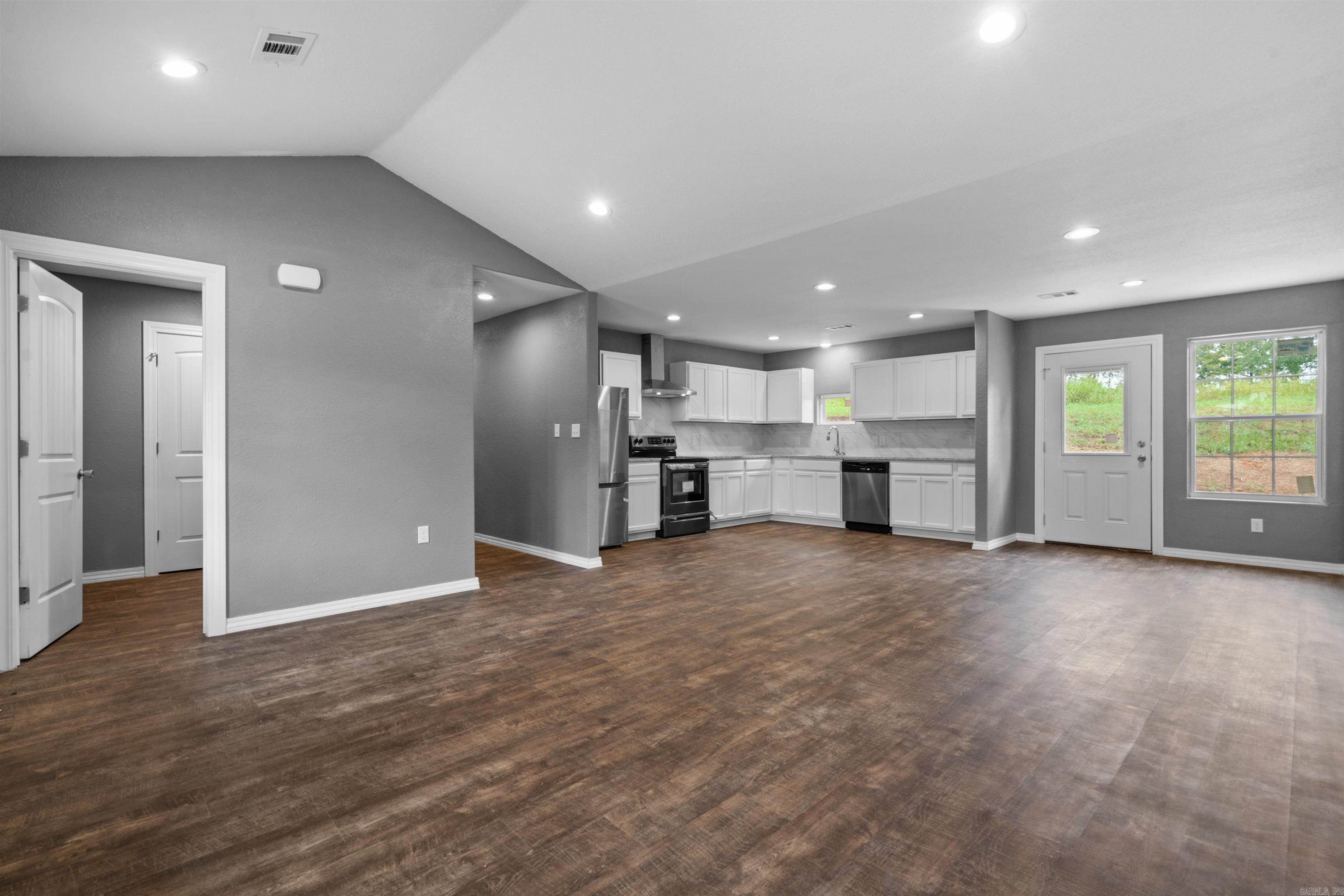 Hayes 2nd - Residential