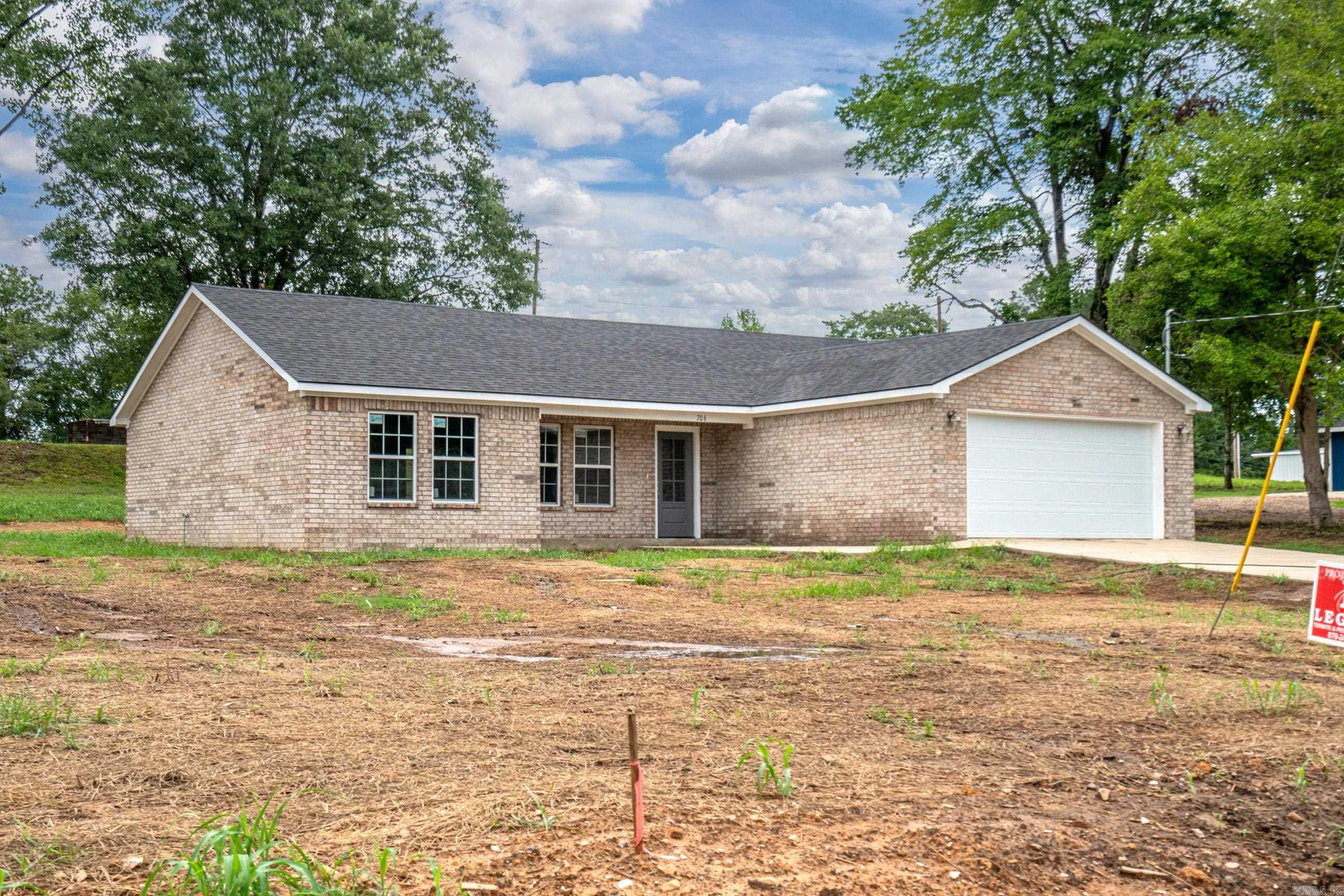 Hayes 2nd - Residential