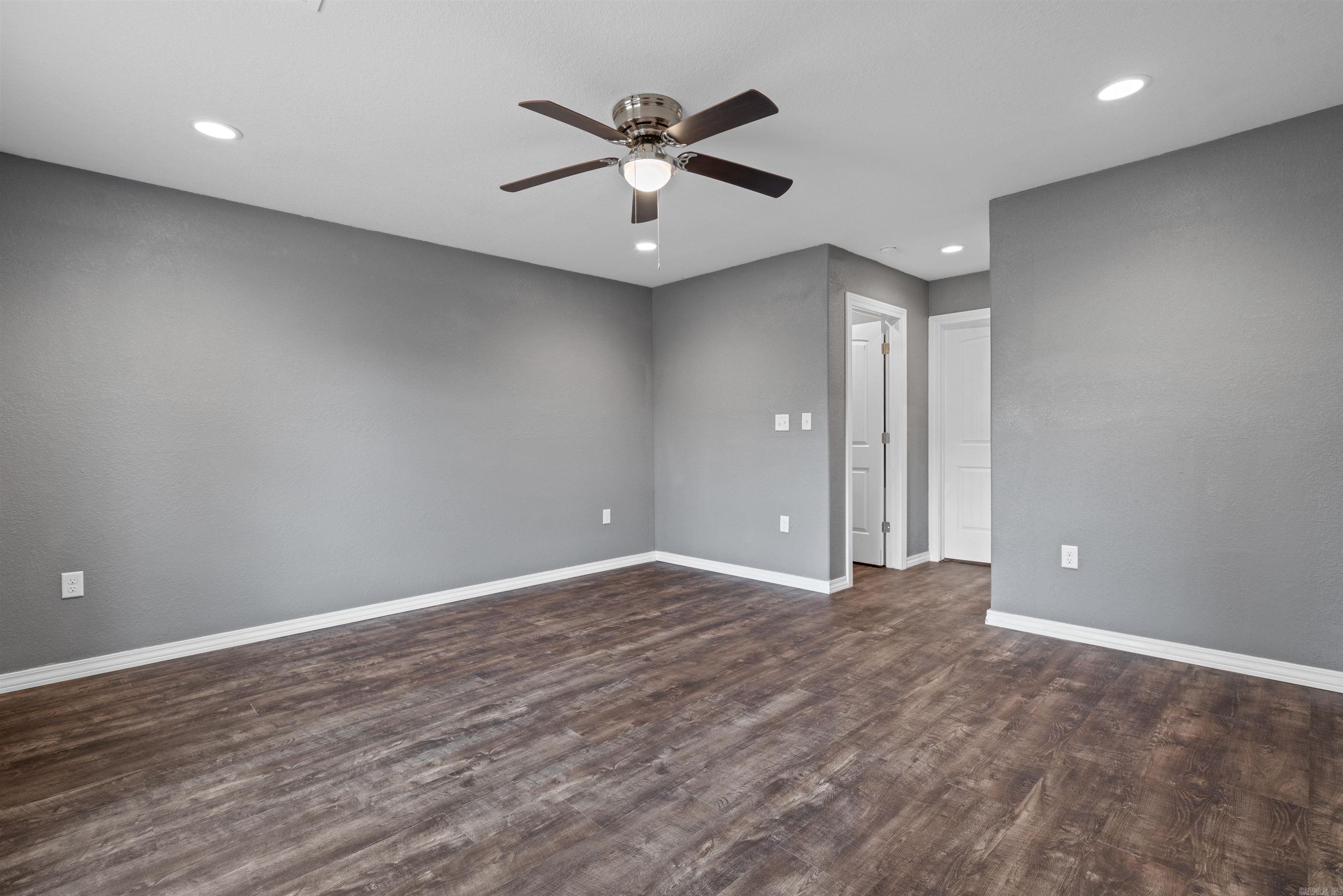 Hayes 2nd - Residential