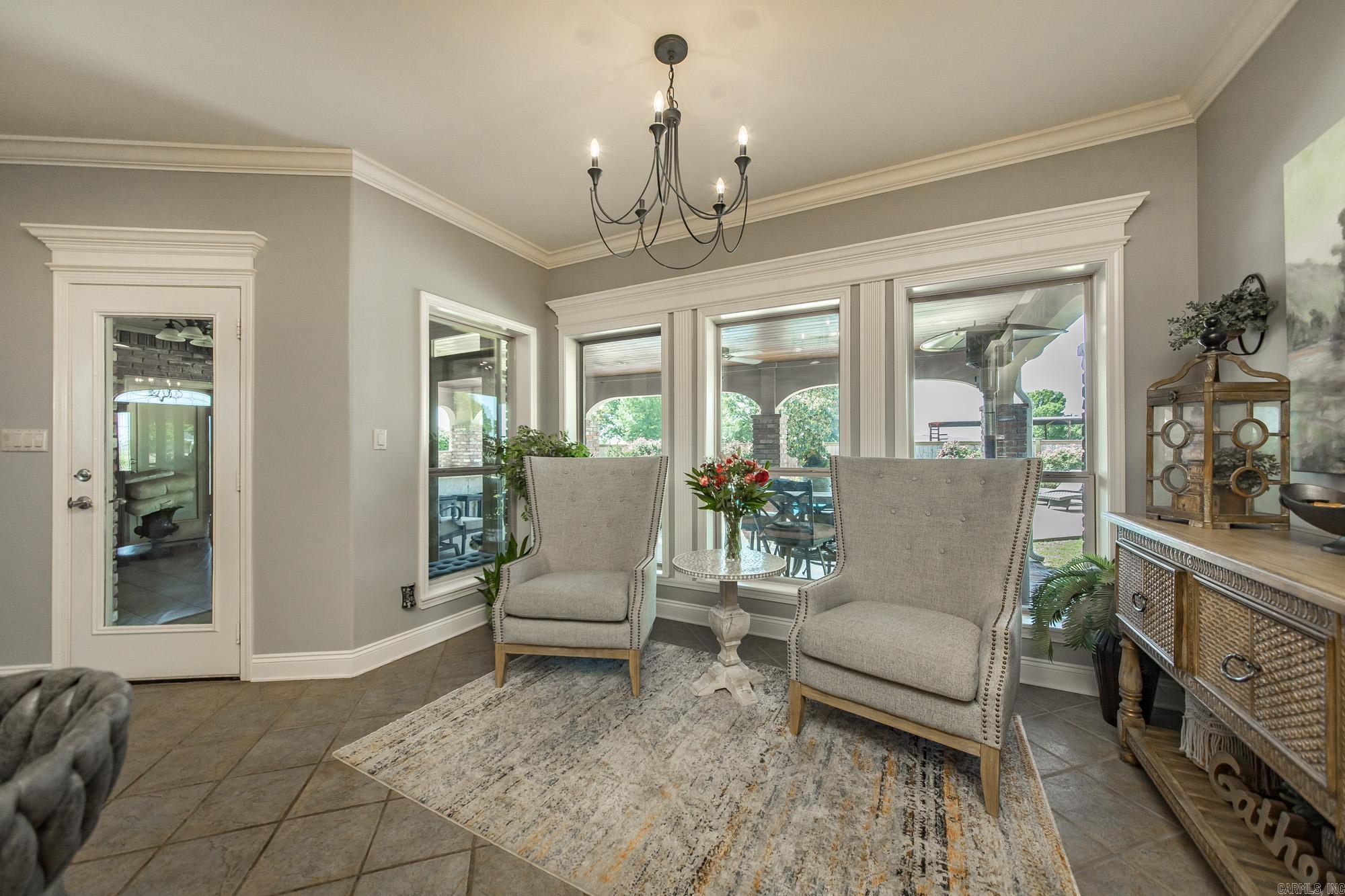 CAMBRIDGE PLACE - Residential