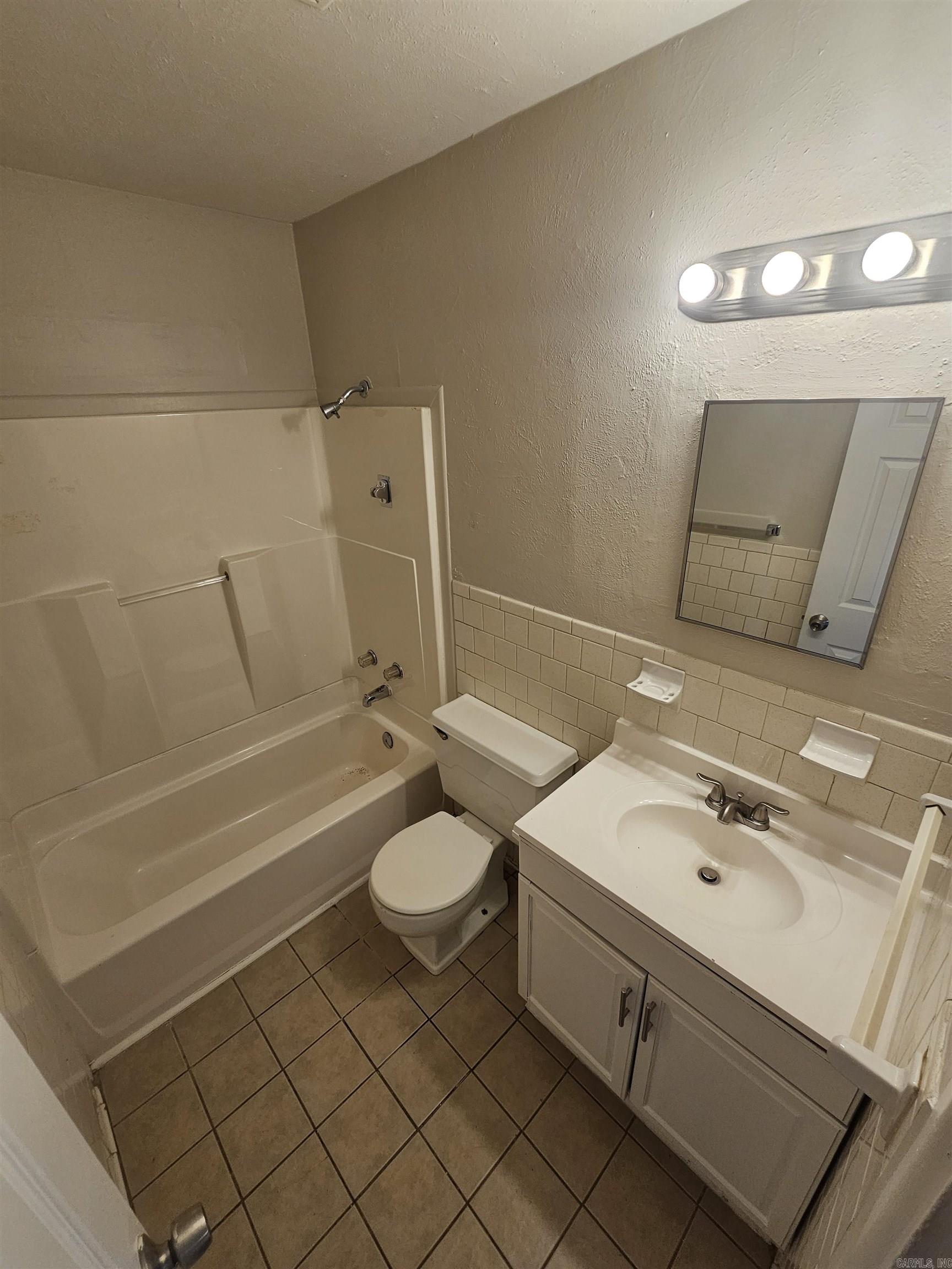 College Terrace - Residential Lease