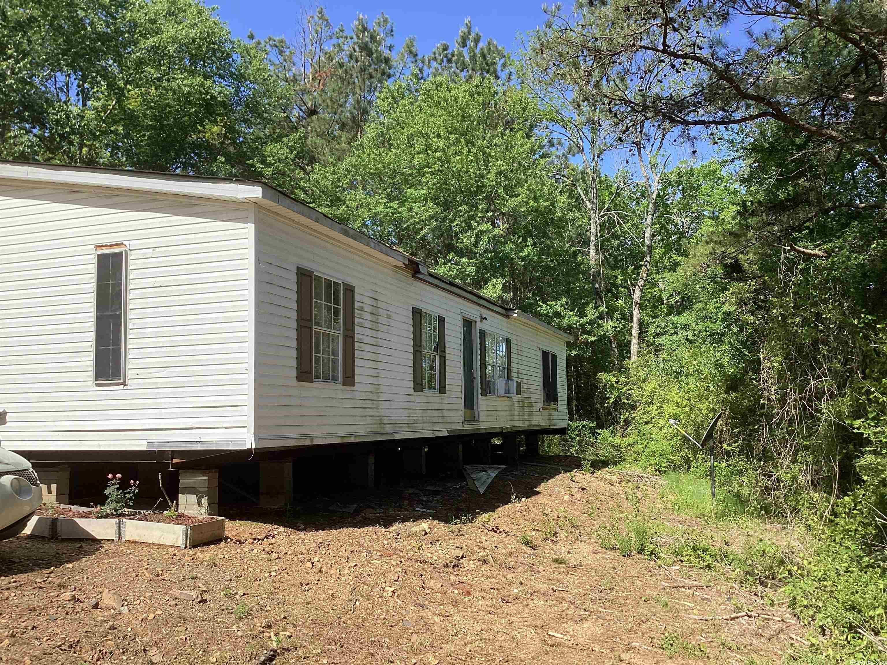 GATES ADD TO HATFIELD - Residential