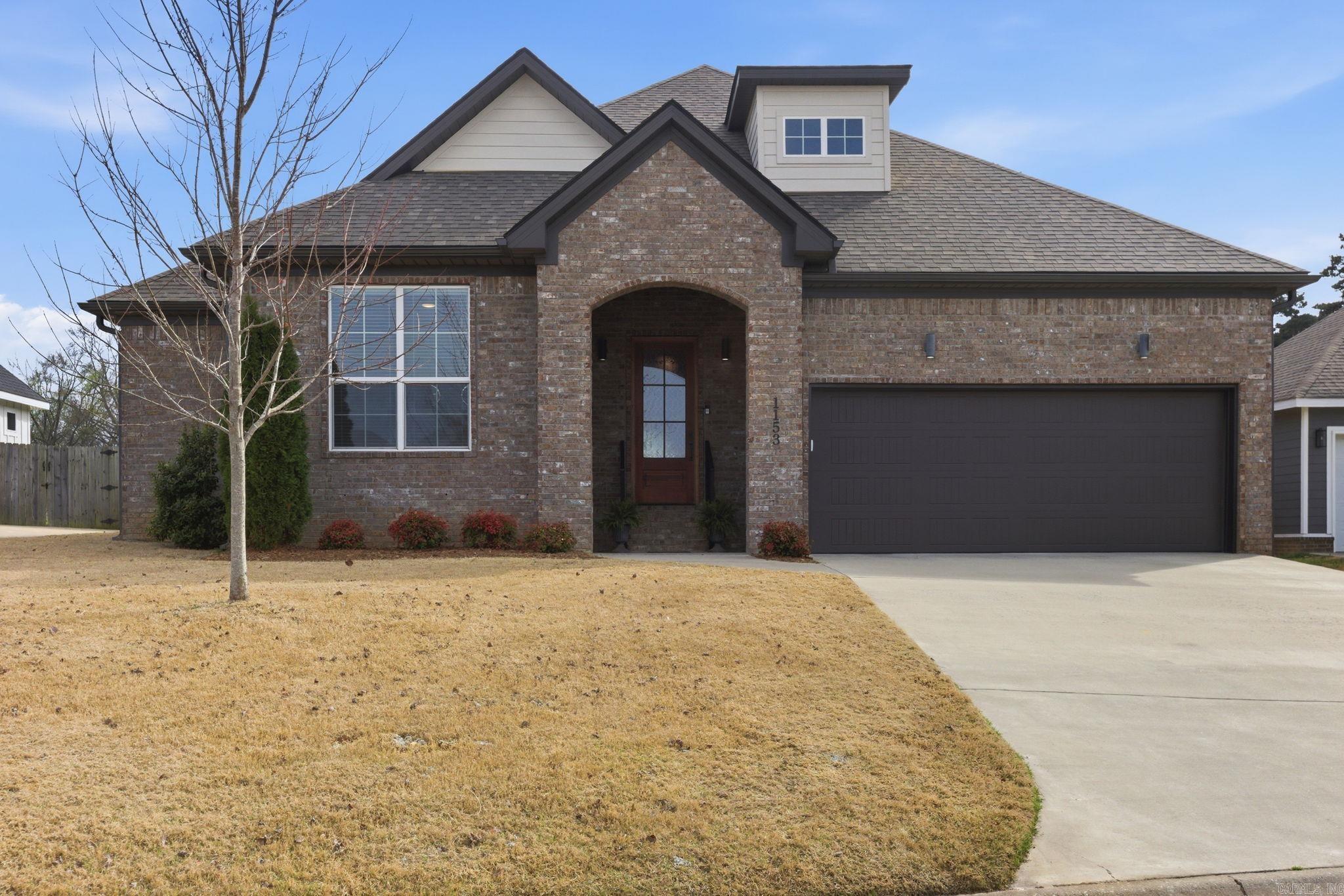 OLDE SALEM TOWNSHIP - Residential