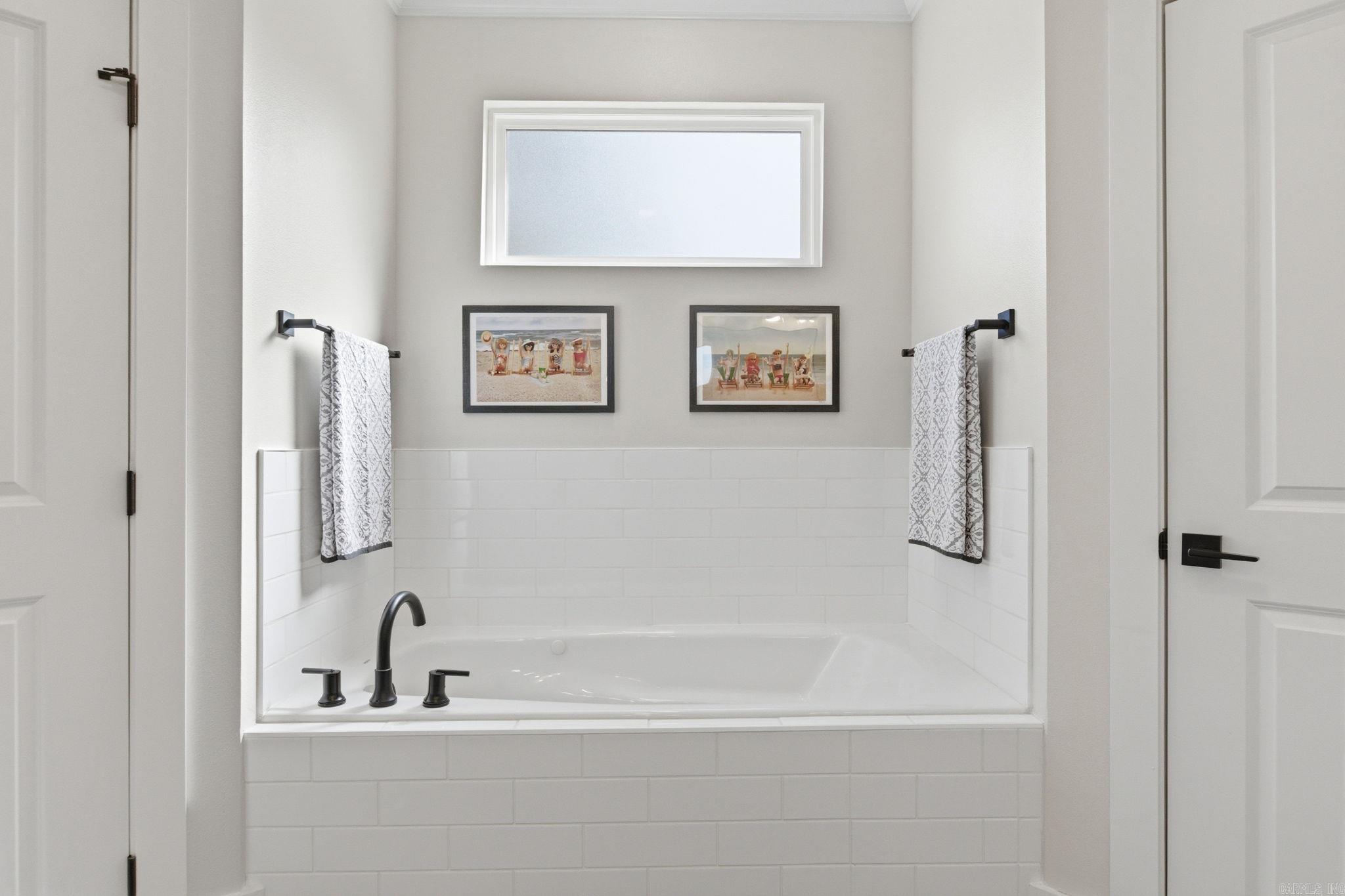 OLDE SALEM TOWNSHIP - Residential