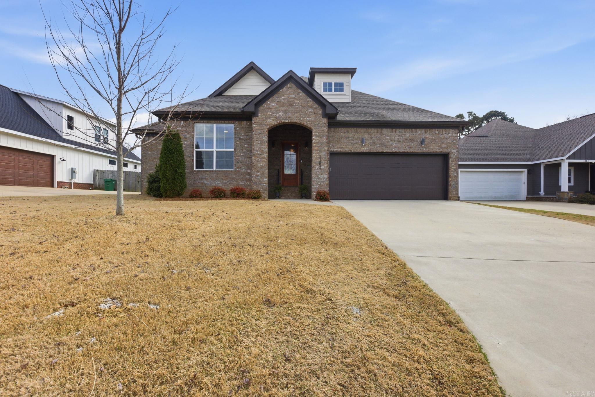 OLDE SALEM TOWNSHIP - Residential