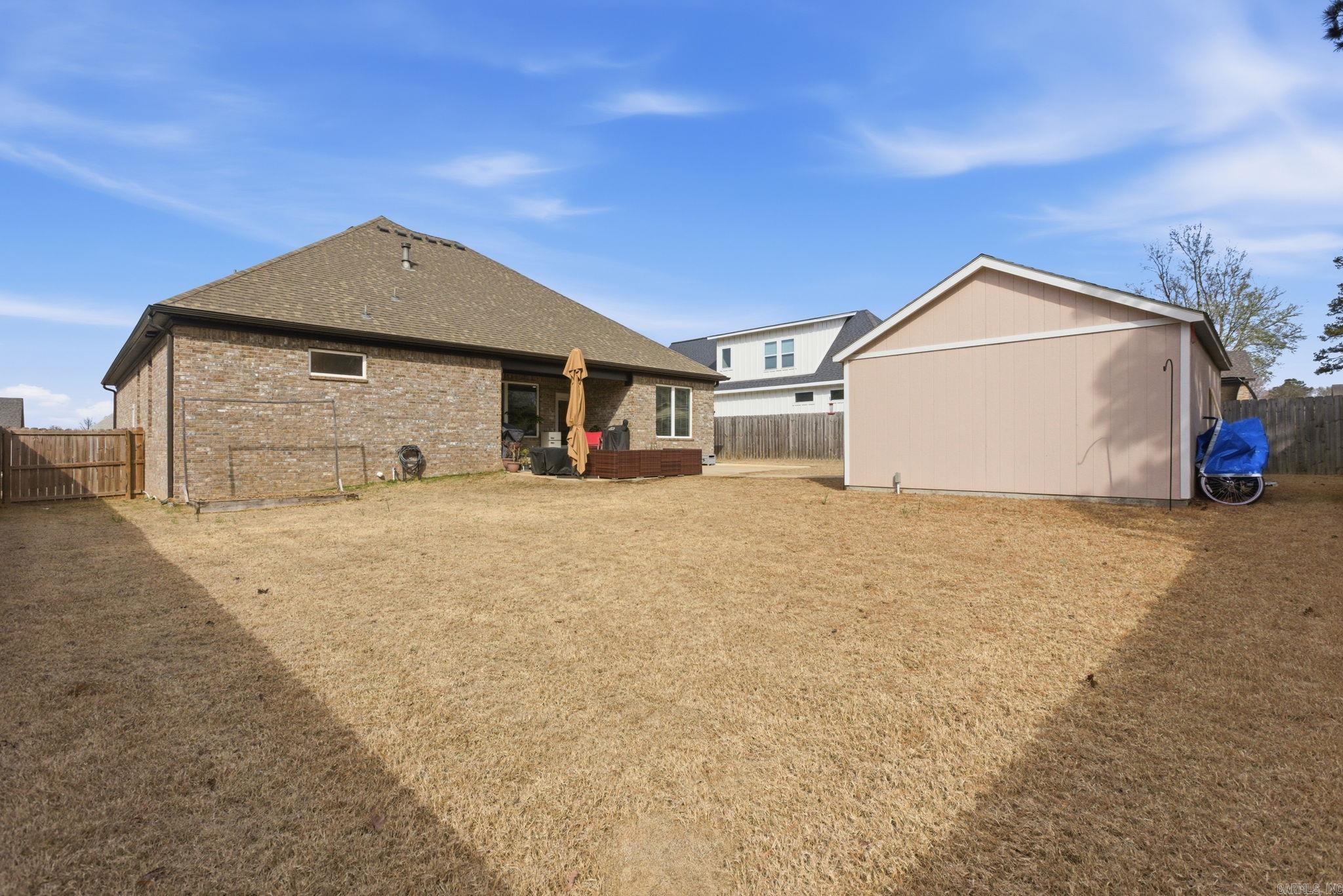 OLDE SALEM TOWNSHIP - Residential