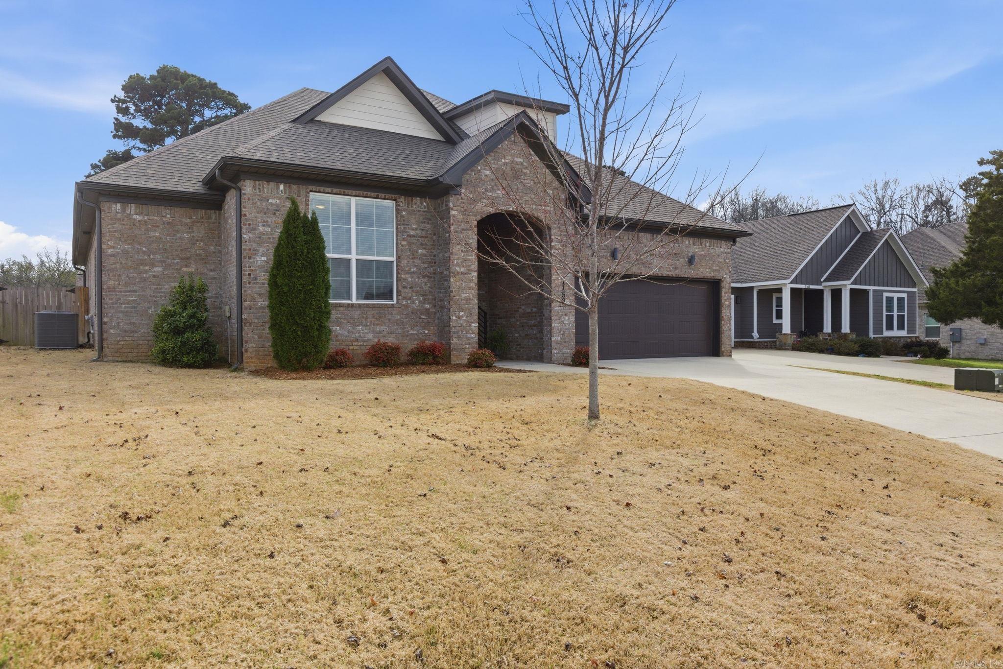 OLDE SALEM TOWNSHIP - Residential