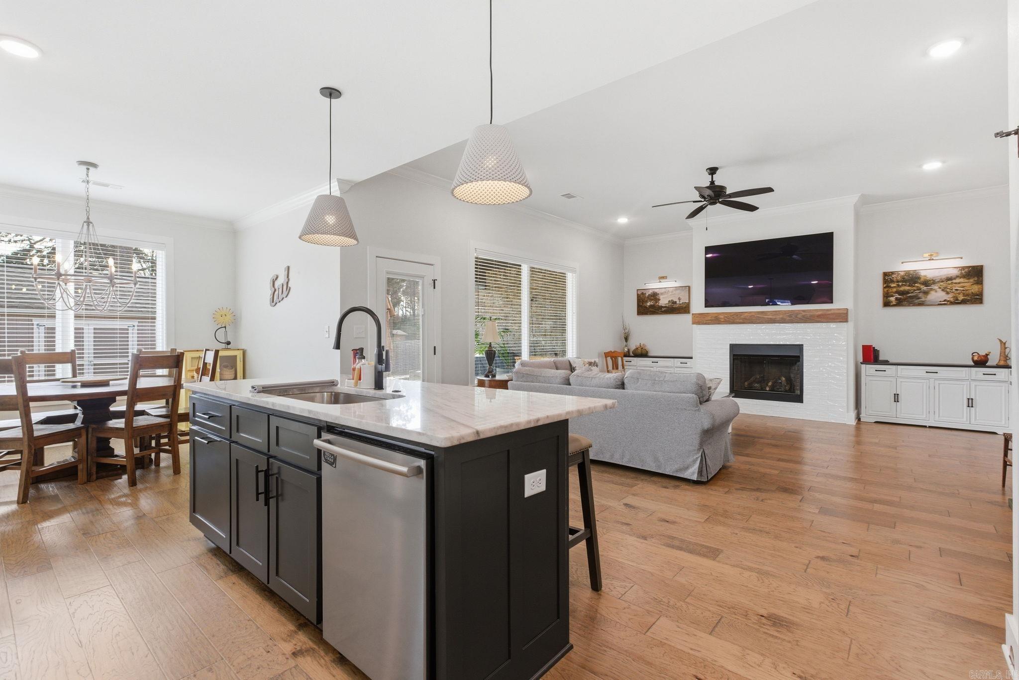 OLDE SALEM TOWNSHIP - Residential