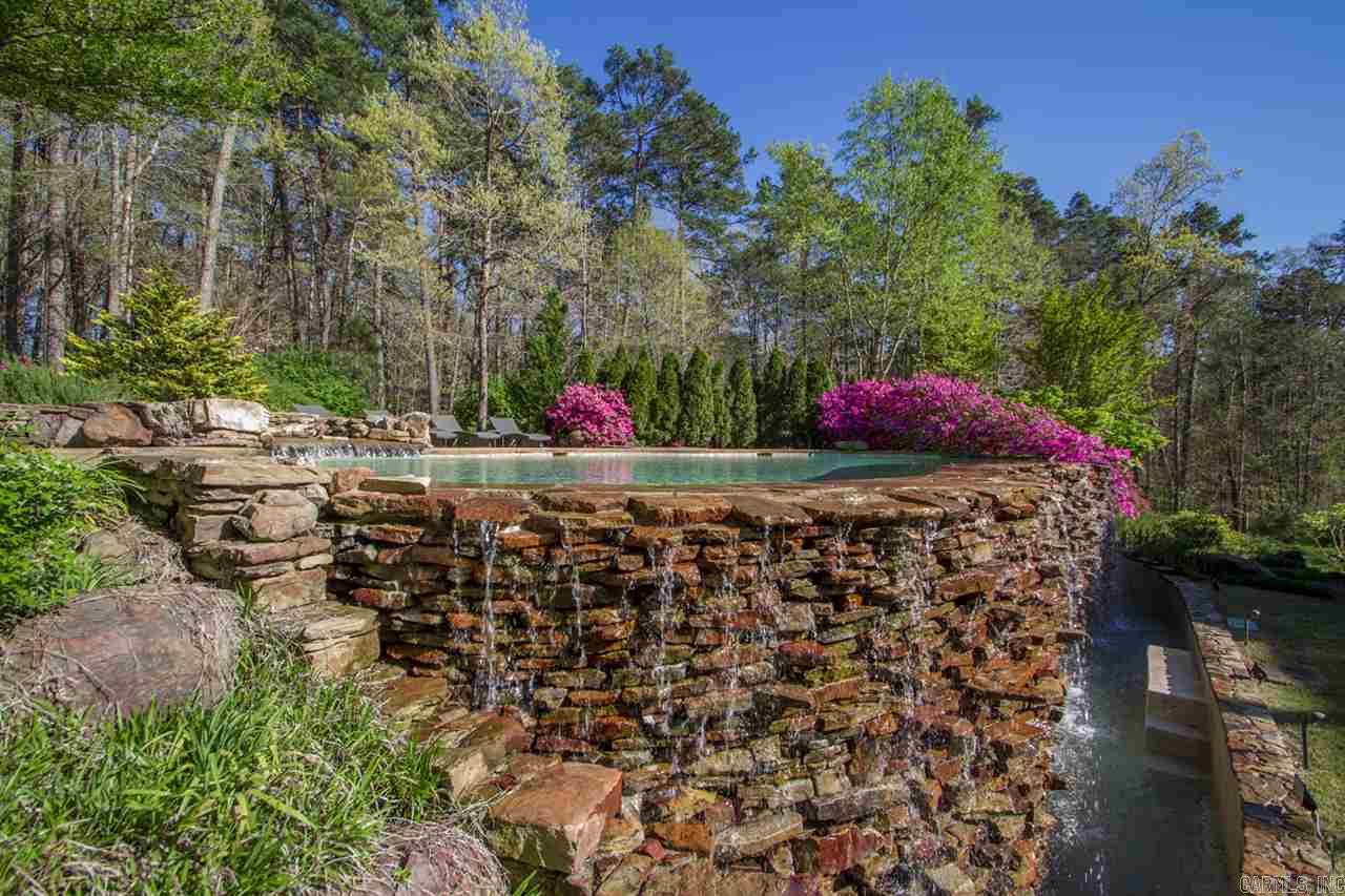 CHENAL VALLEY BRETAGNE CIRCLE - Residential