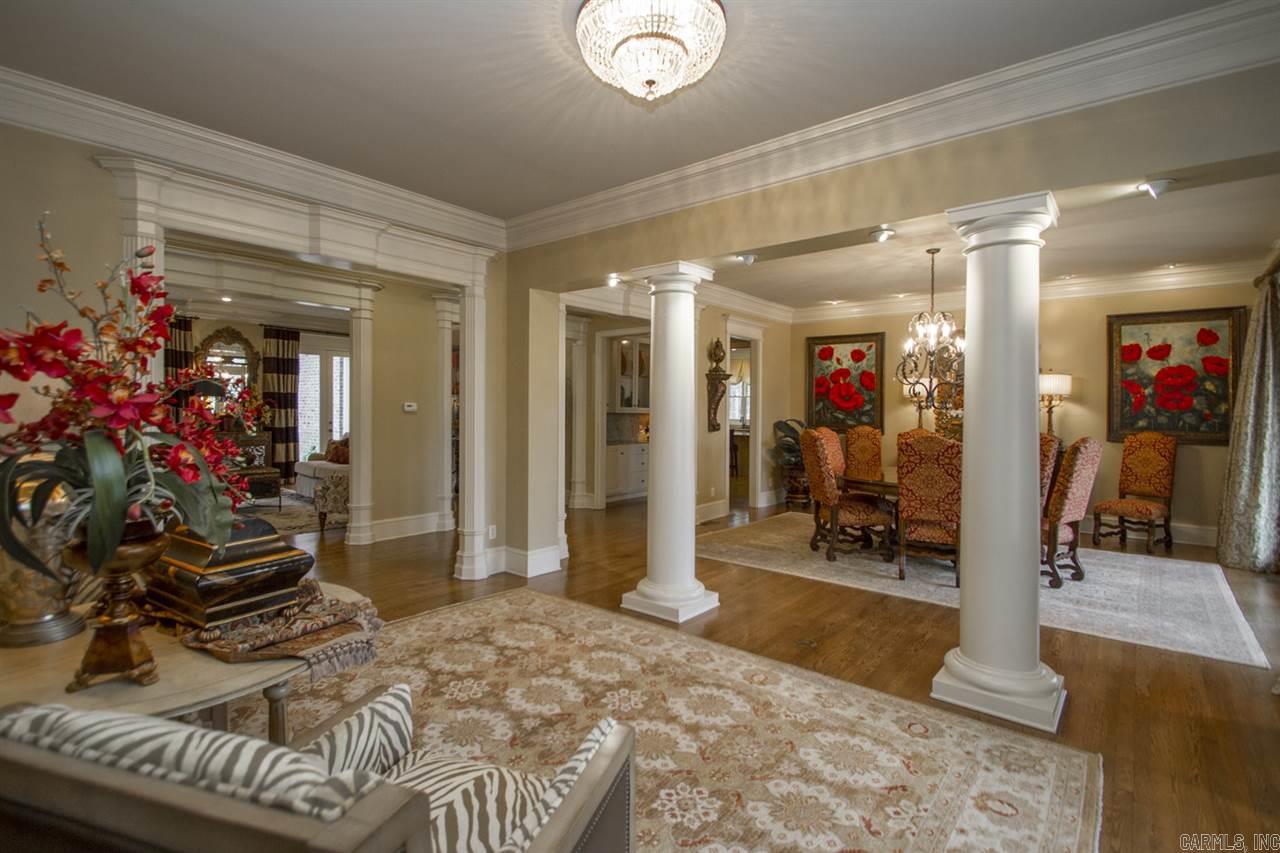 CHENAL VALLEY BRETAGNE CIRCLE - Residential