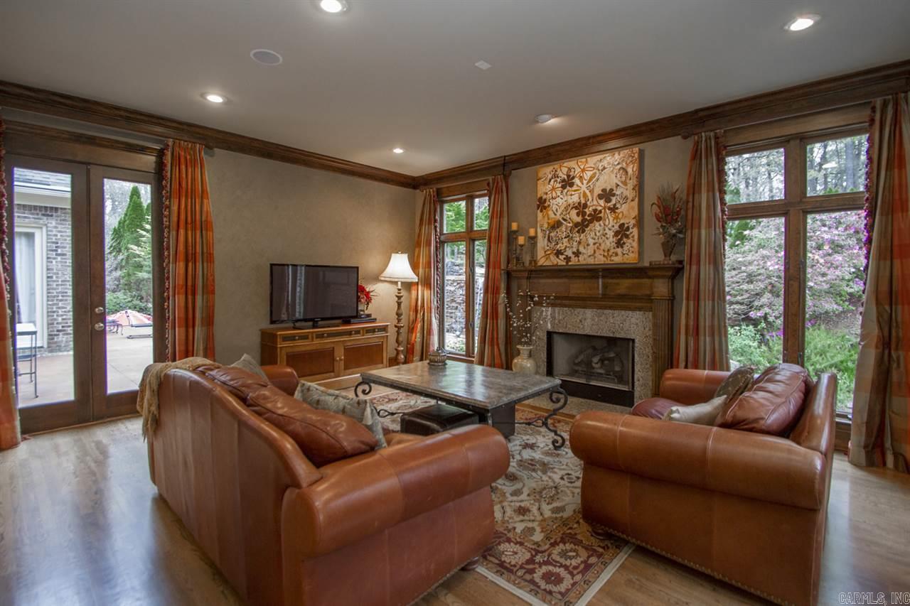 CHENAL VALLEY BRETAGNE CIRCLE - Residential