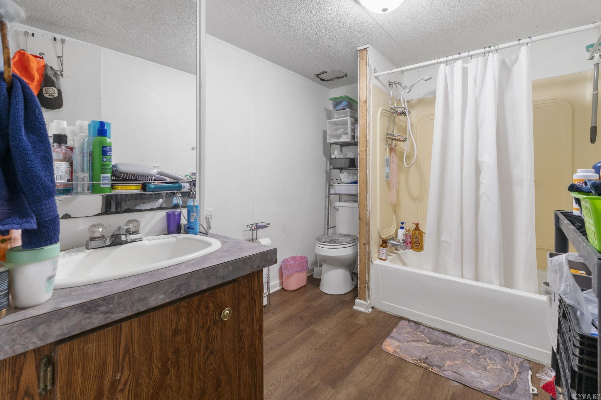 Metes & Bounds - Land