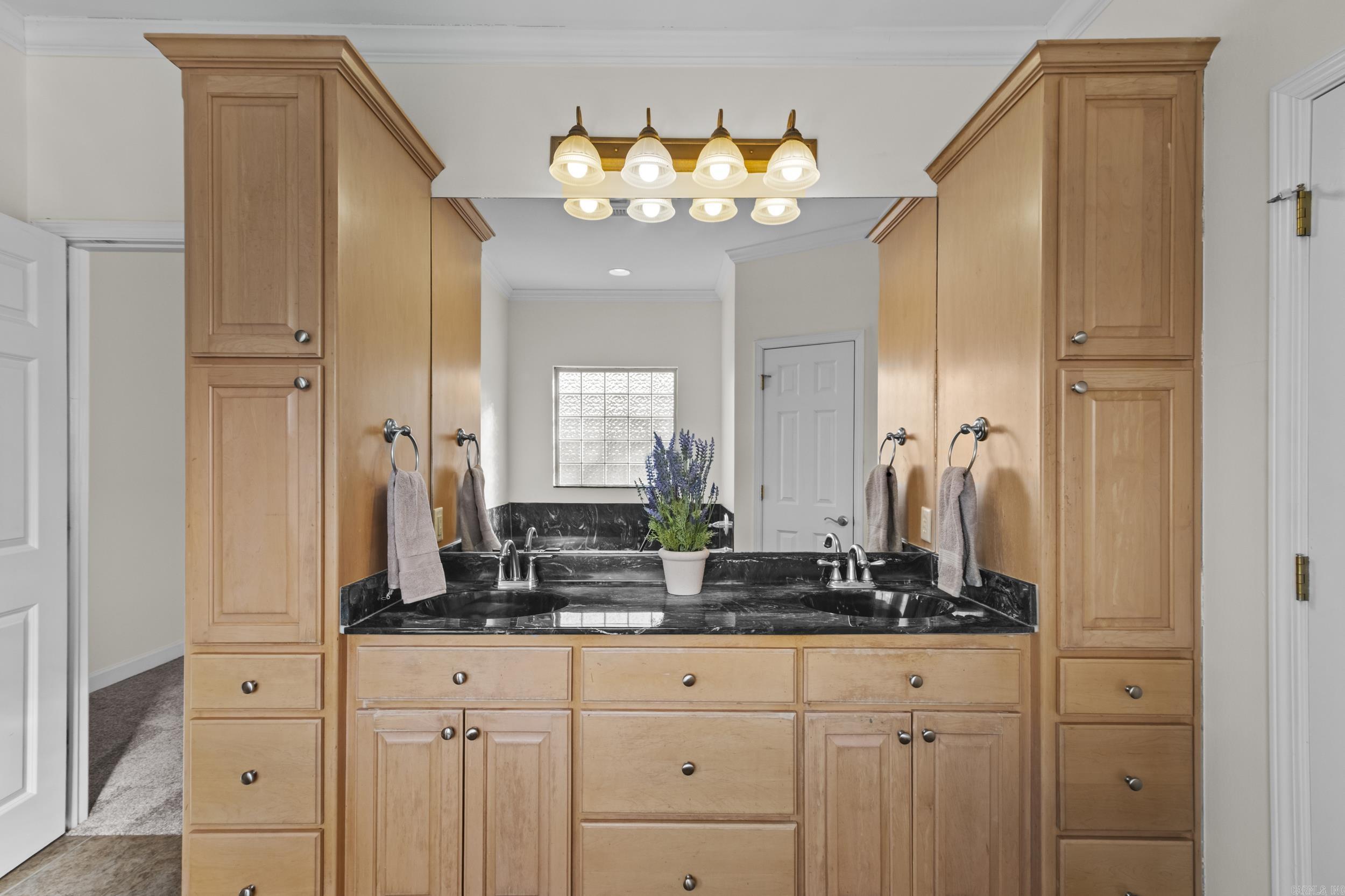 GARRETT GLEN ADDN - Residential