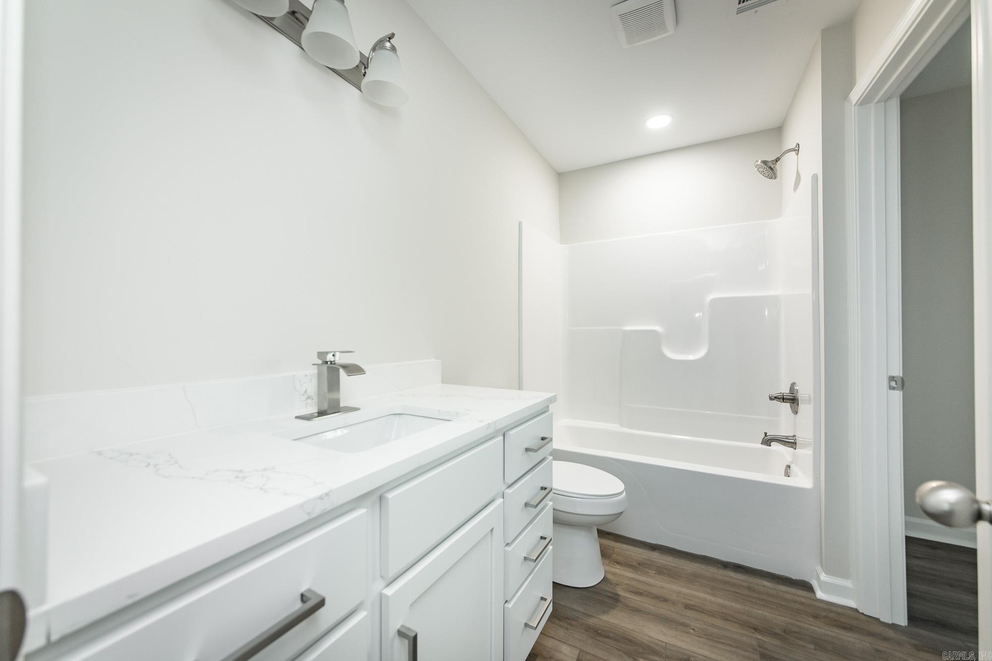 OXBOW LANDING - Residential