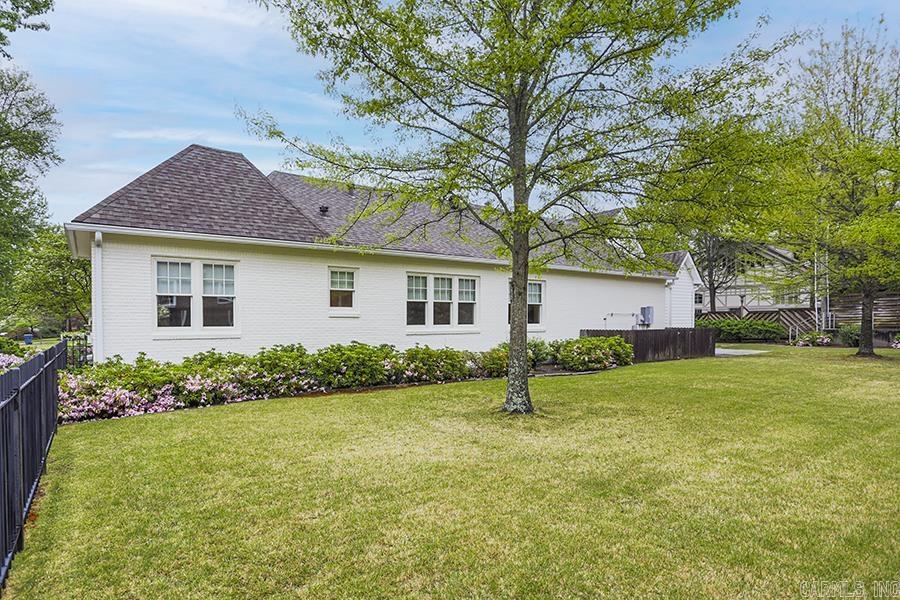 NEWTONS - Residential