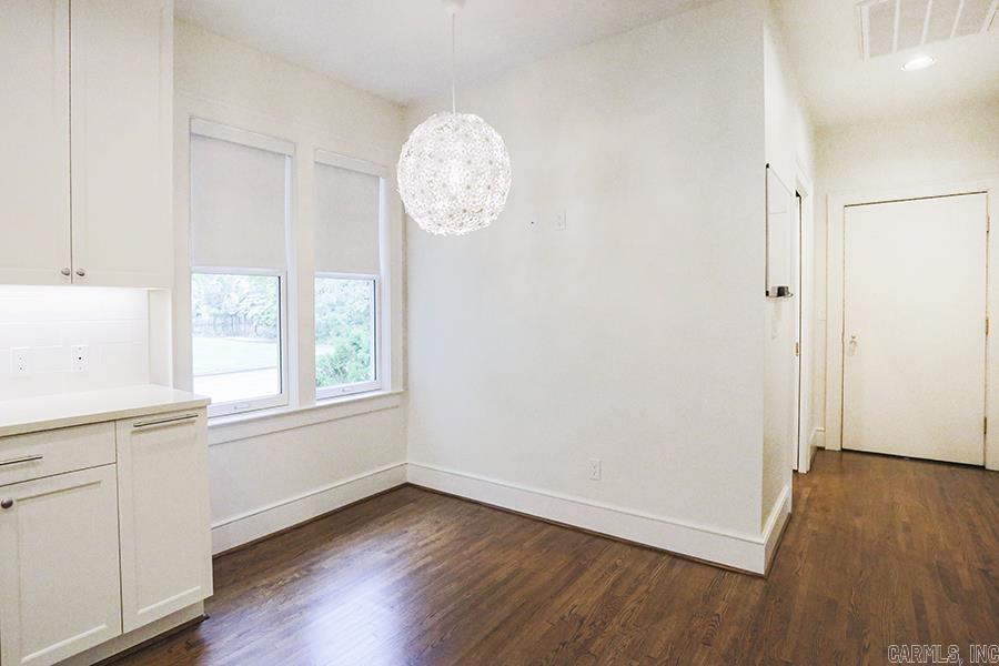 NEWTONS - Residential