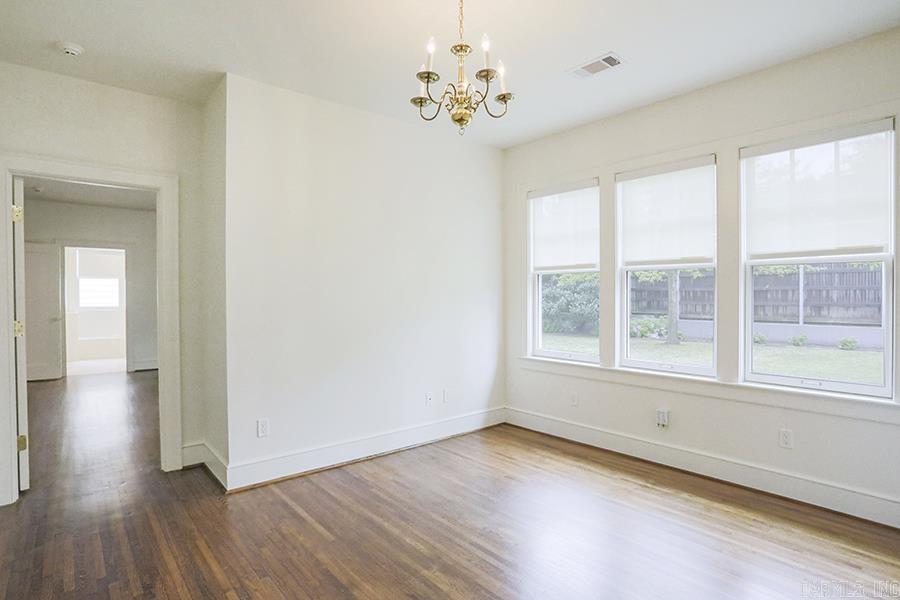 NEWTONS - Residential